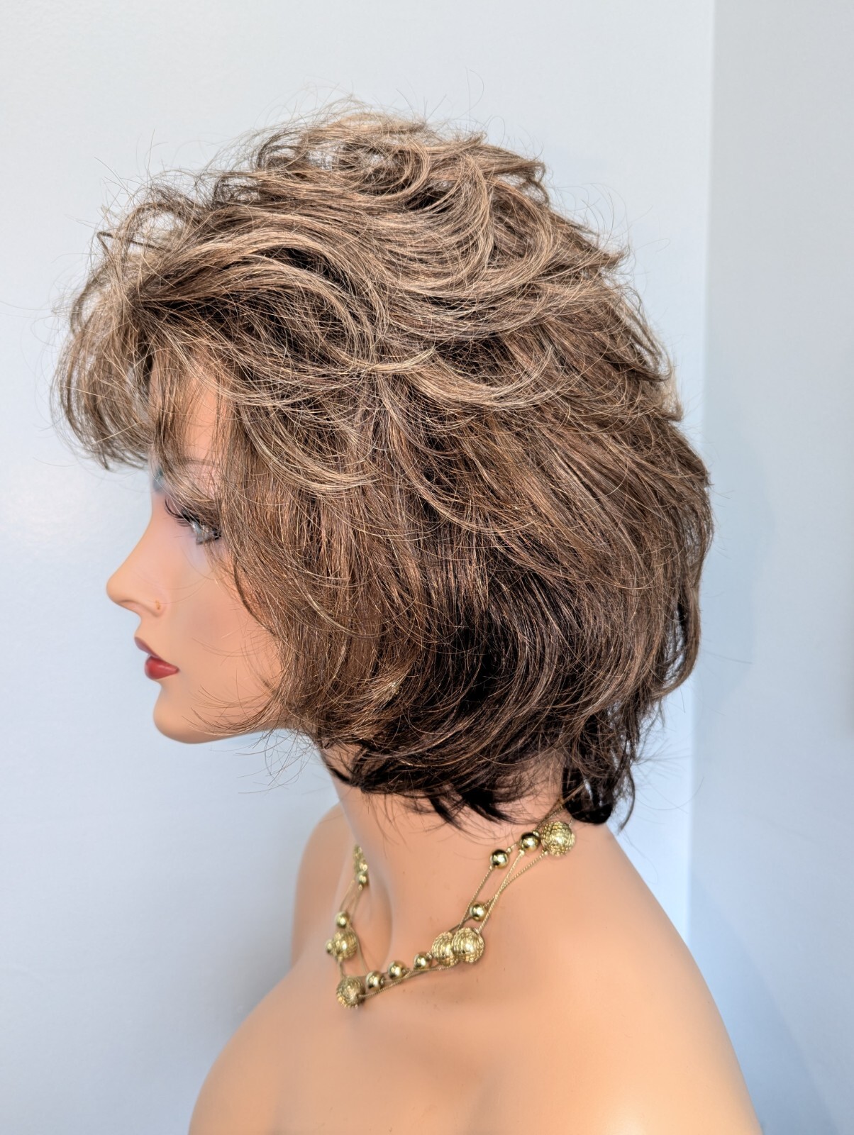Quality Synthetic Light Weight Wig Color #8,10,12 Blend Top #6 Medium Brown Back