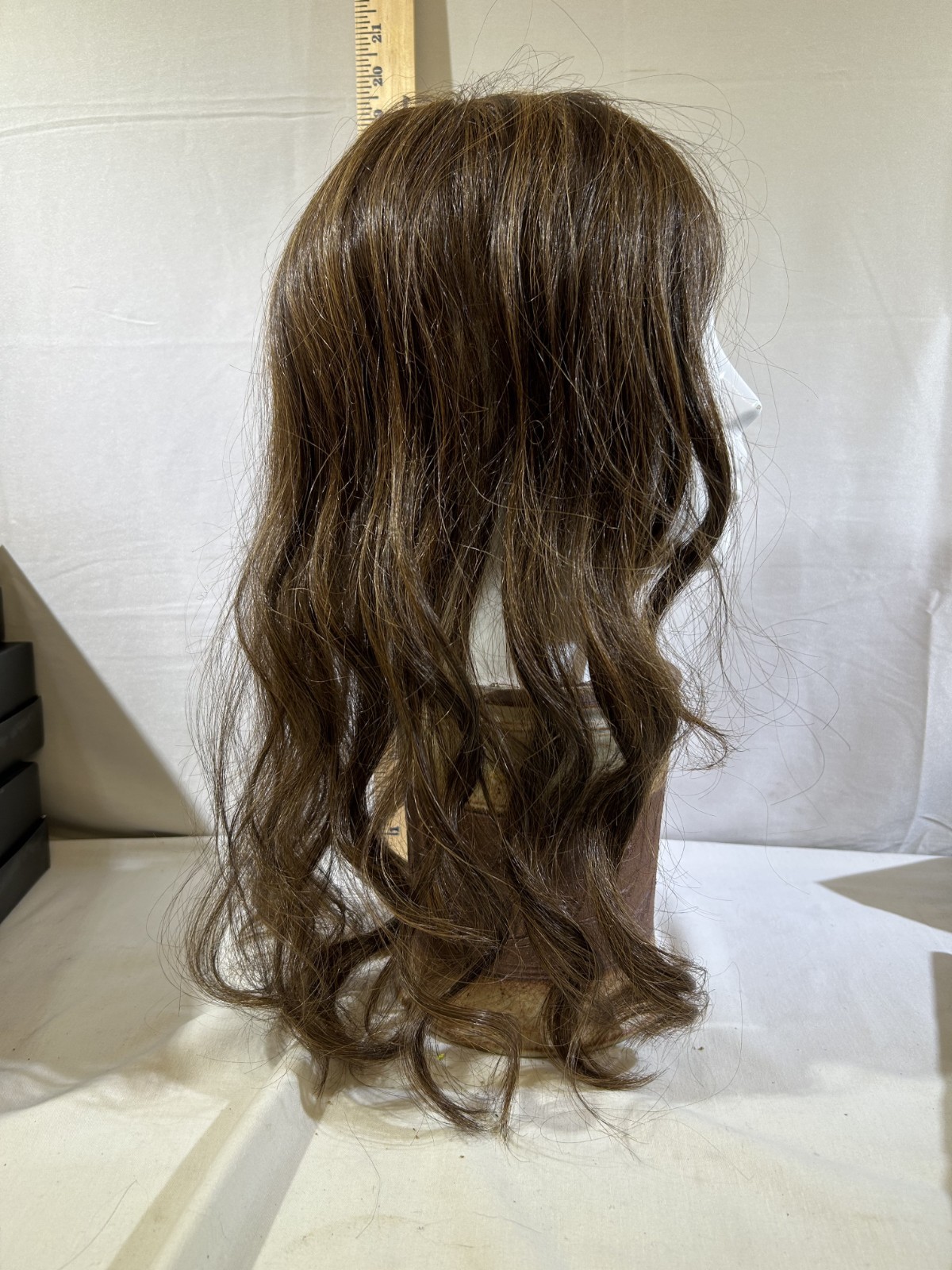 Lace Front Mono Top Wave 18 | Belle Tress chocolate with caramel