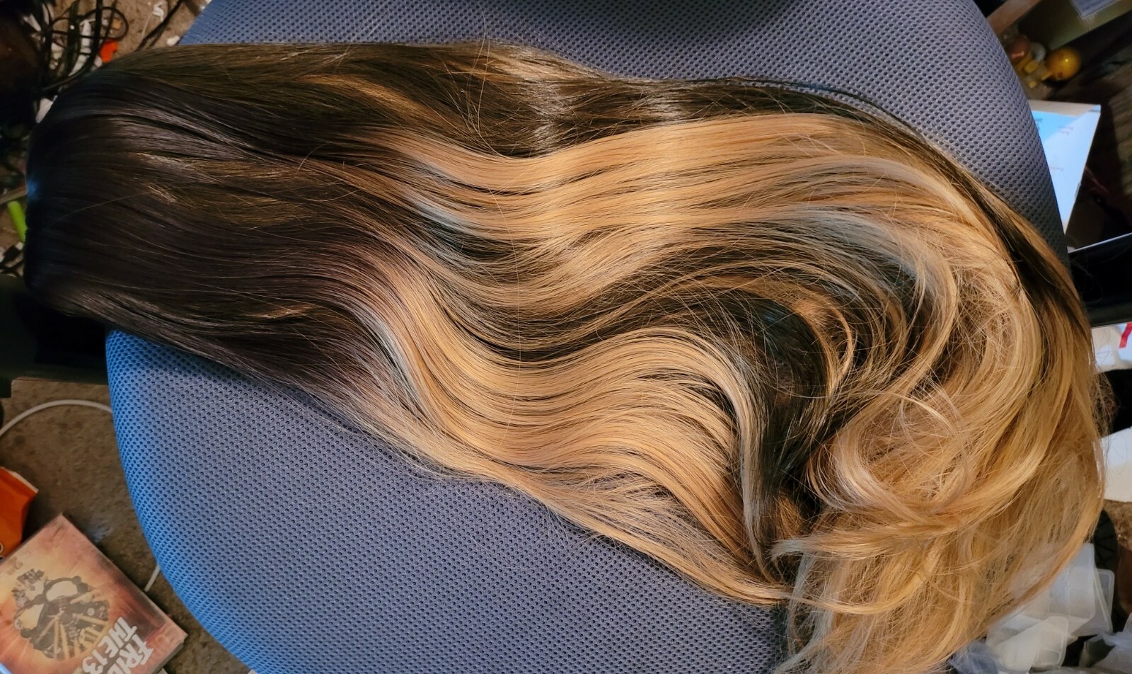 Ombre Wig Black to Light Brown Long Wavy Heat Resistant Synthetic 28in Halloween