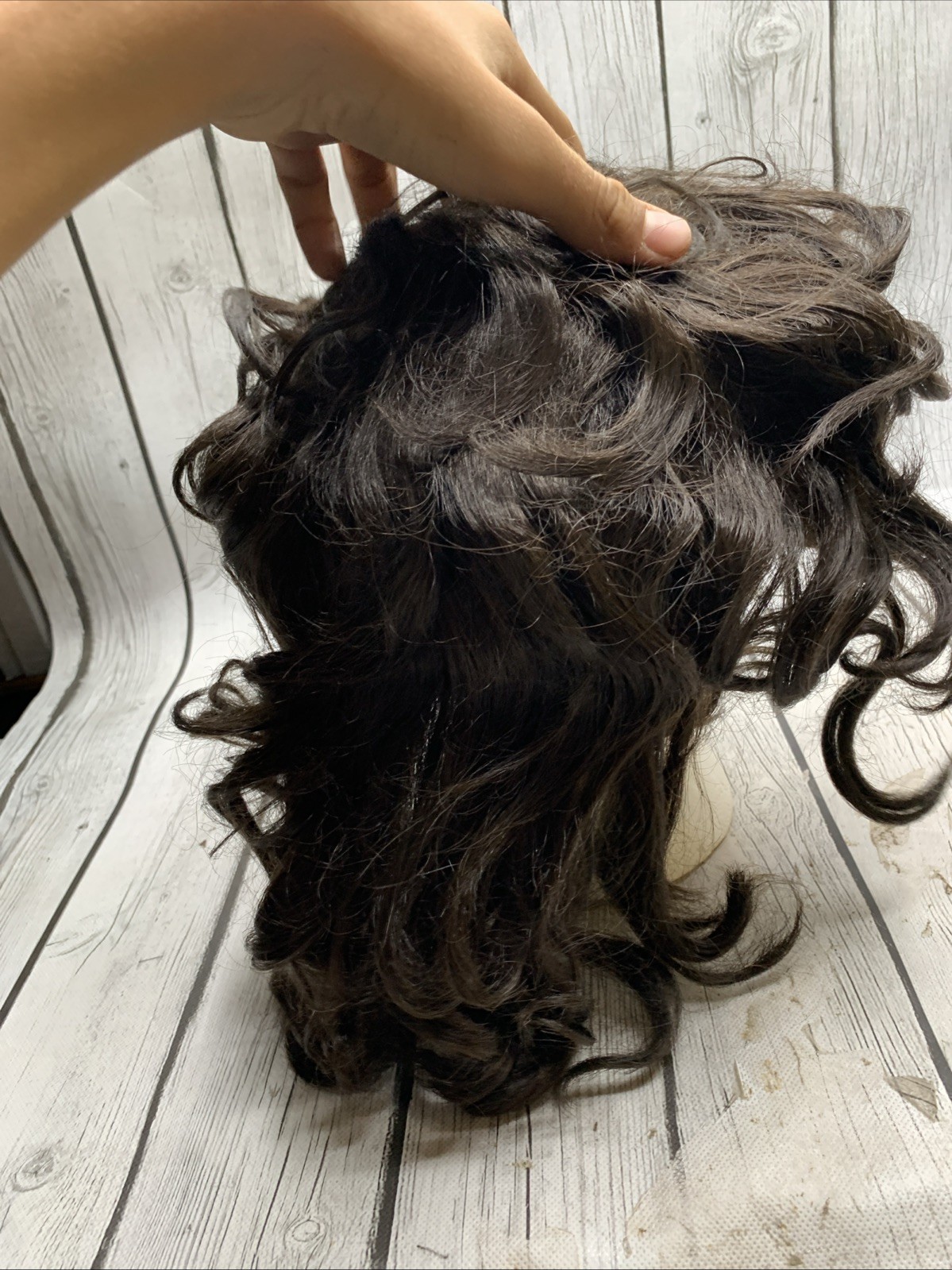 Elura Wig Blackish Brown Short Hair