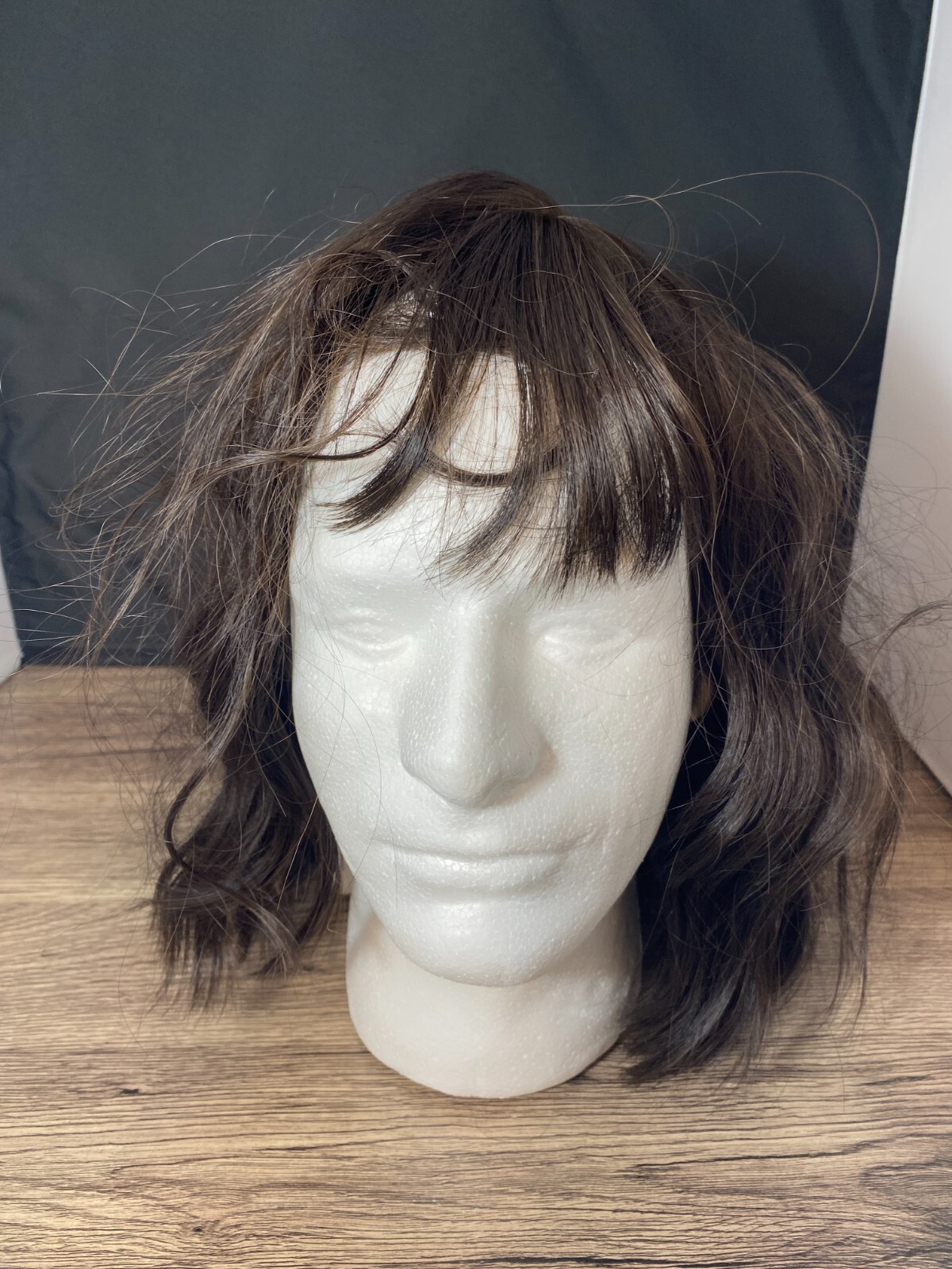 NEW- Short Bob Wavy Wig w/ Bangs Party Cosplay 12″ Inch W/ Nylon Hair Nets