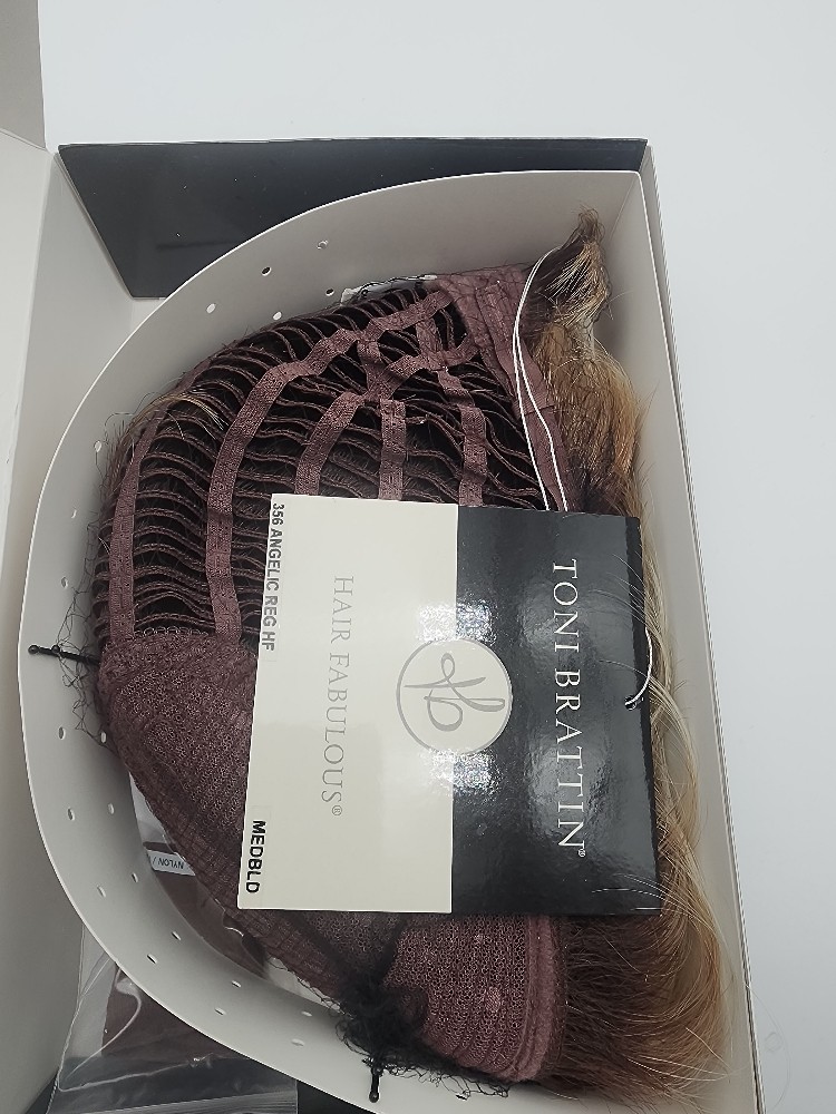Toni Brattin Angelic Wig – Medium Blonde Short Textured Waves Regular Size