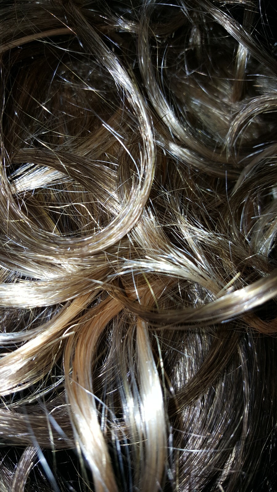 Motown Tress Curly Wig Rosie R27/24/4 Blonde Highlights