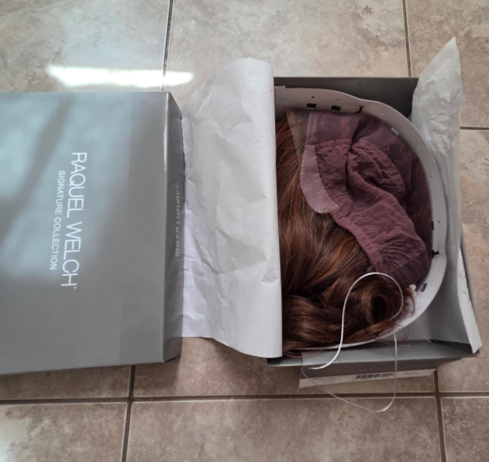 NWT Raquel Welch Director’s Pick Wig Petite/Average RL32/31 Cinnabar Lace Front