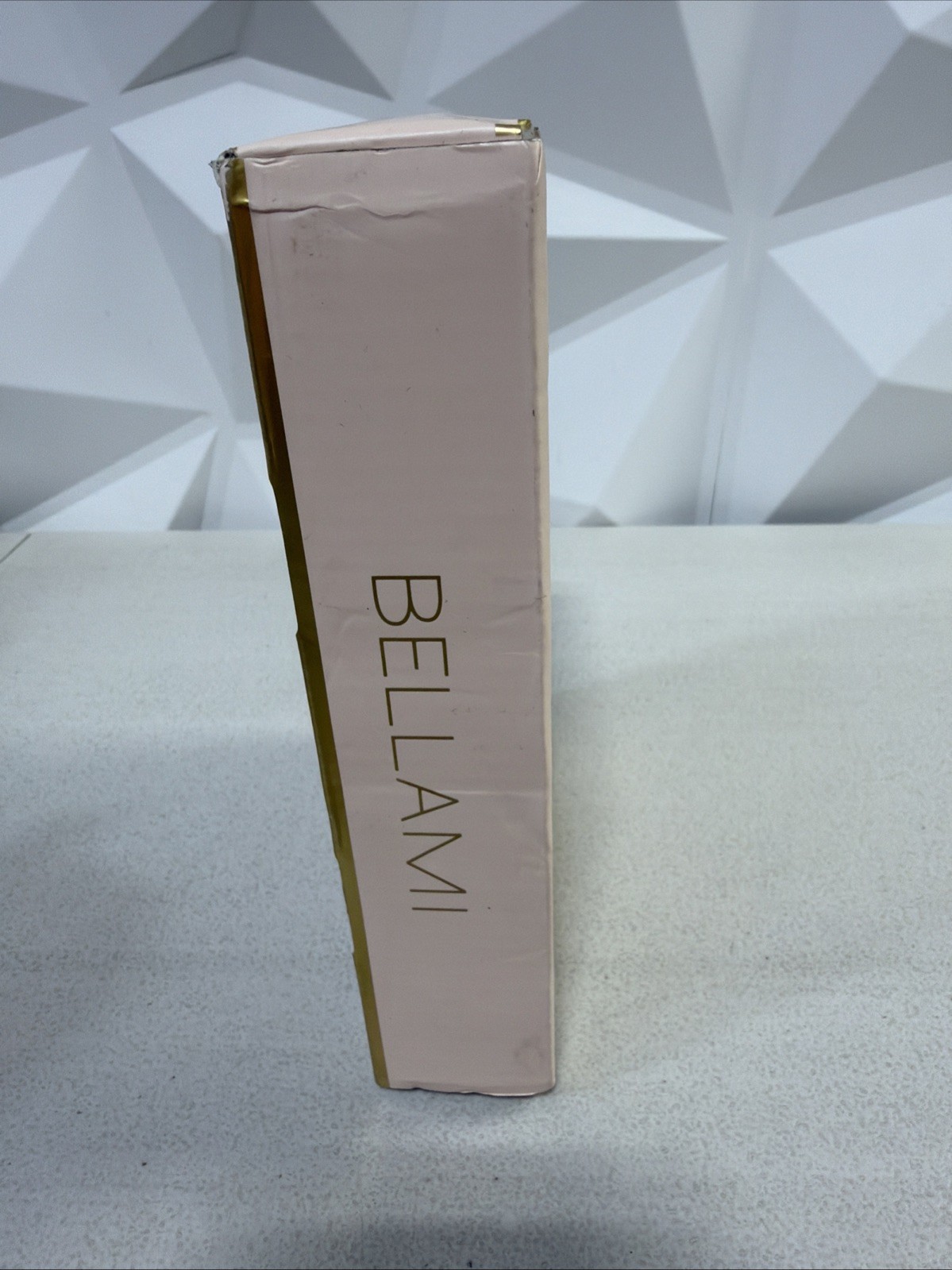 BELLAMI SILK SEAM EXTENSIONS 24in 260g Jet Black 1