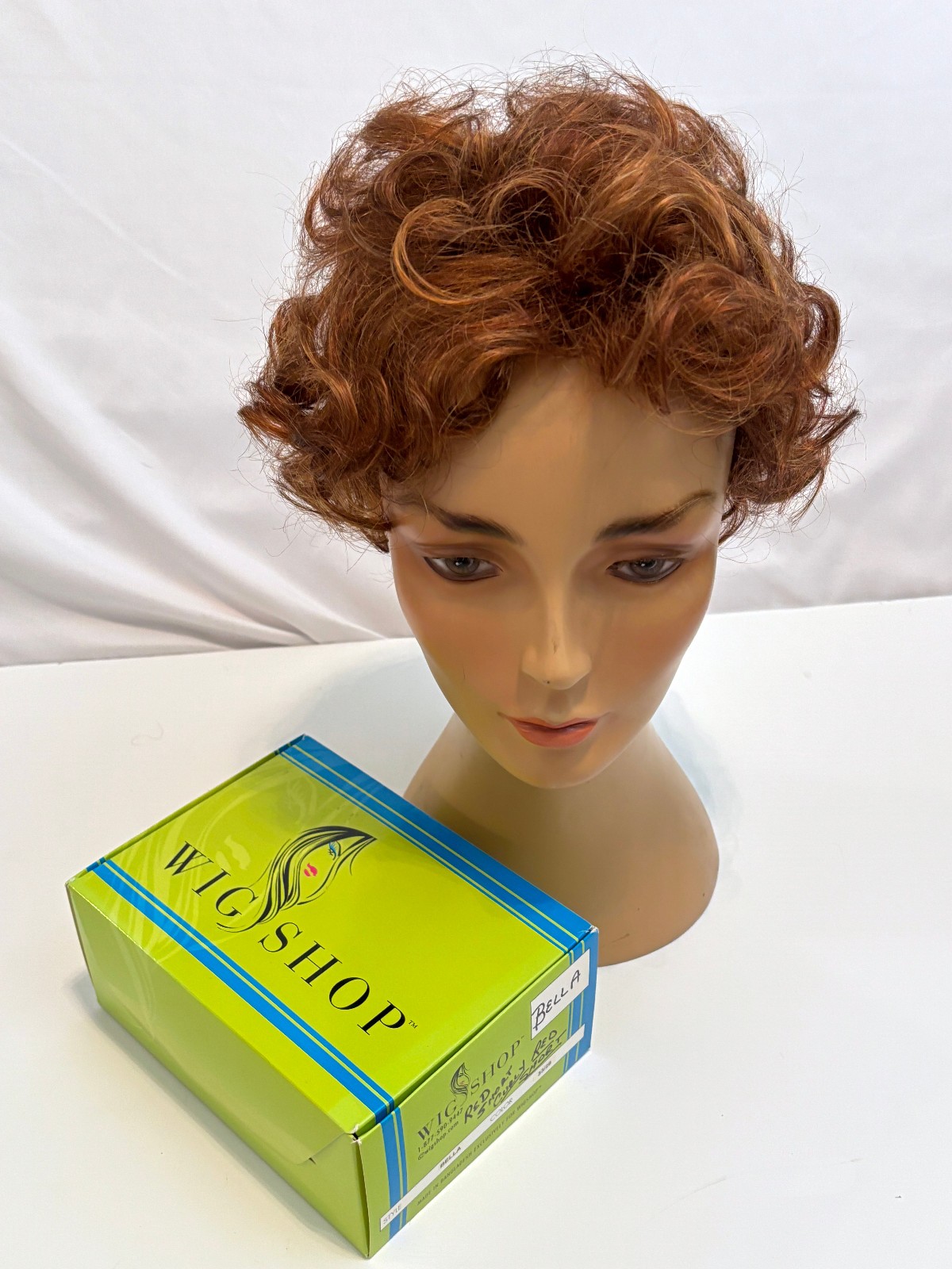 NEW Wig Shop BELLA Red Curly Short Hair Premium Synthetic Wig 33/28 Size A Avg