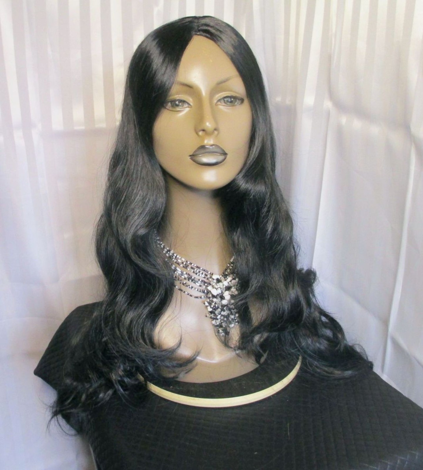 Long wig black color 1 soft curls skin part center easy to style heat safe New