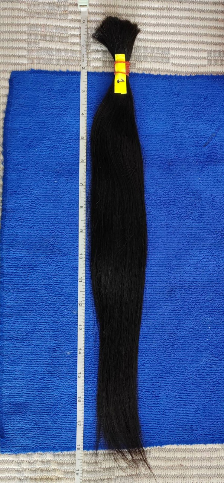00s15p1 human hair 19 inch 0.094 Ib, 43 gr