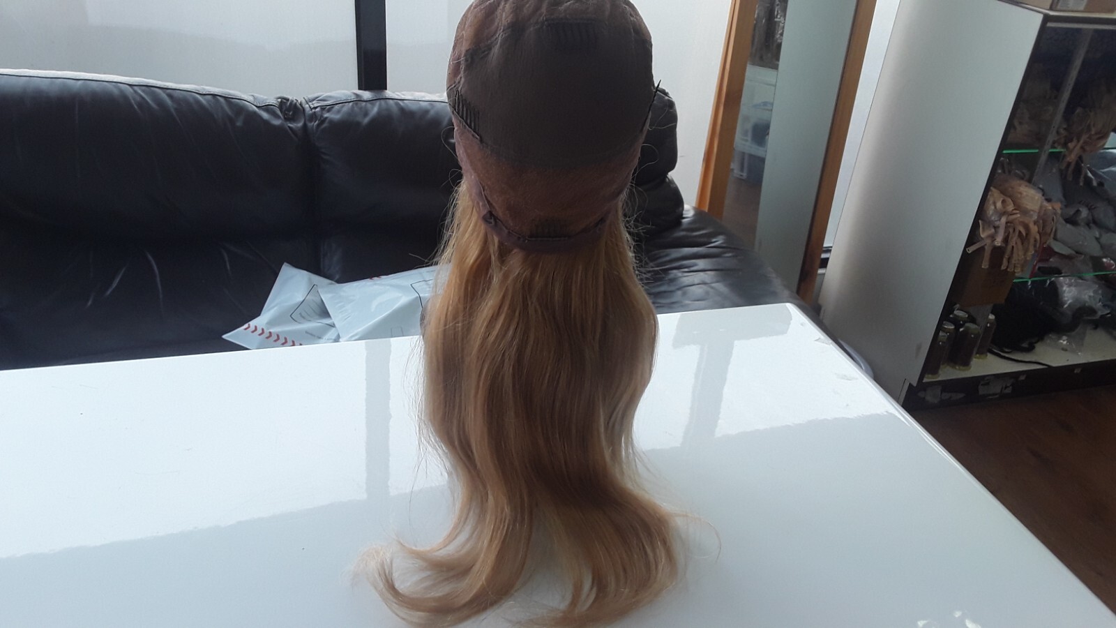 24″SILK BASE TOP BRAZILIAN GLUELESS FULL LACE WIG HONEY BLONDE 27# 180% DENSITY