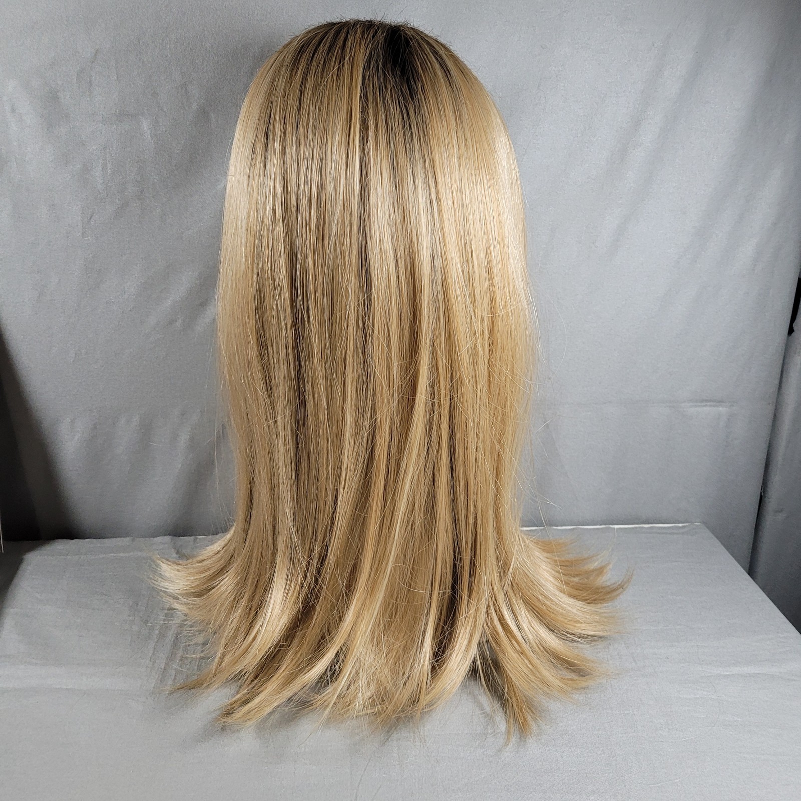 Natural Mixed Blonde Dark Roots Synthetic Hair Medium / Long WIG Cosplay