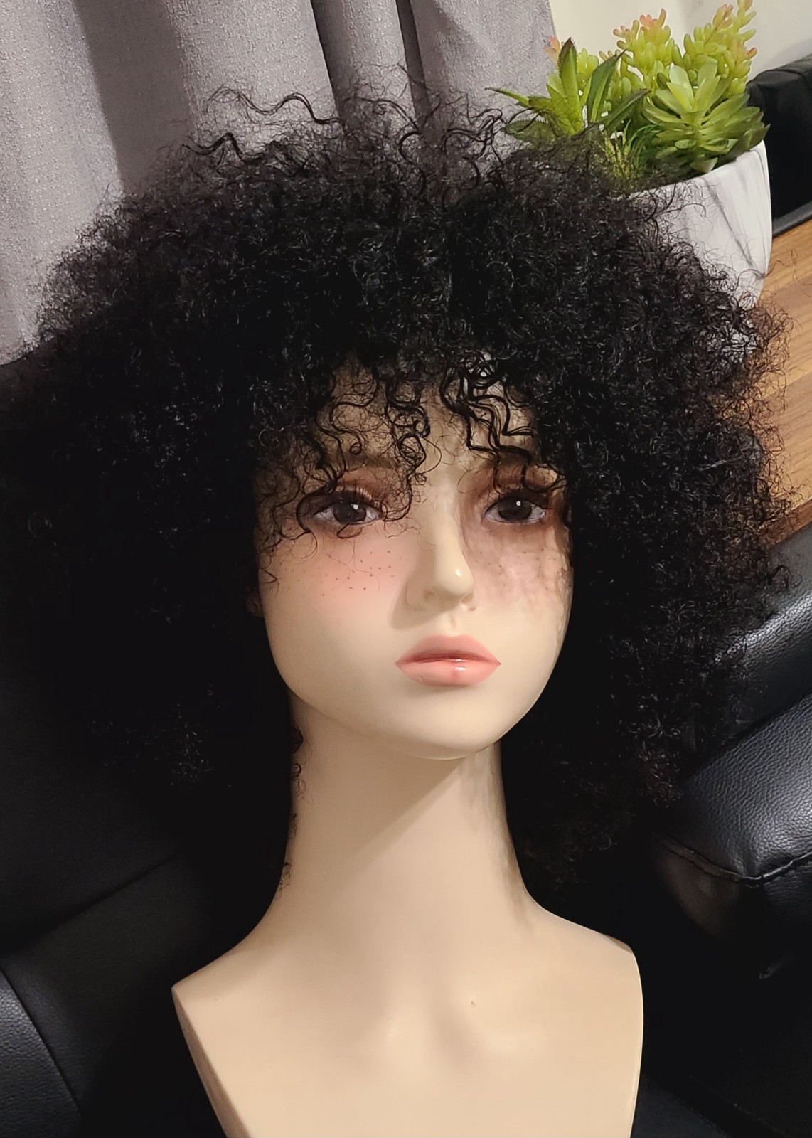 12″ Kinky Curly Afro Wig With Bangs, density 250% black color 100%human Hair Wig