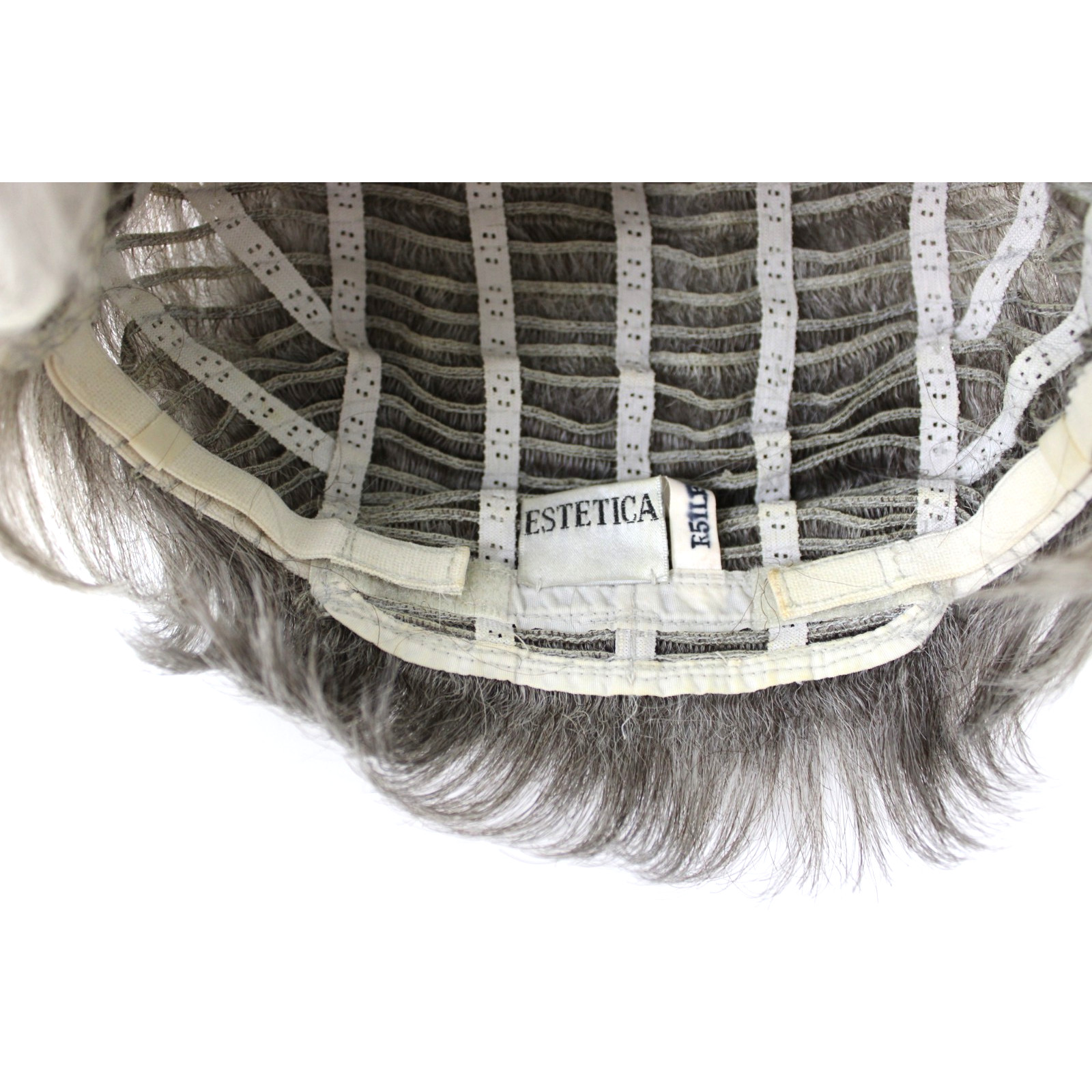 Estetica Short Wig Silver Gray R51