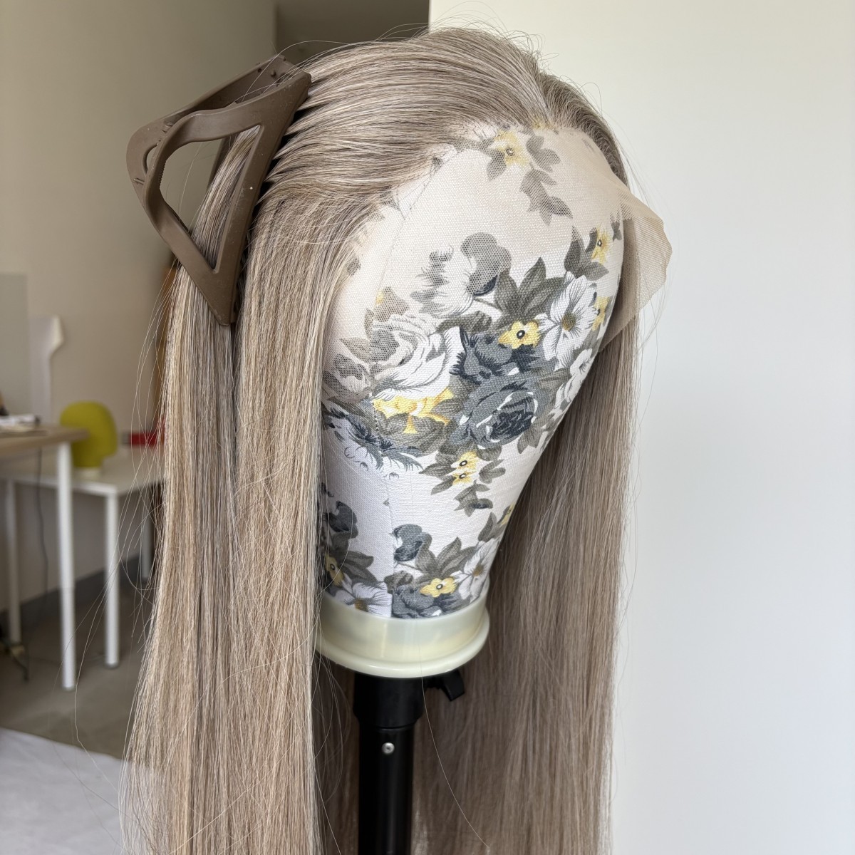 Layered Lace Frontal Wig Women Mix Grey Heat Resistant Hair Long Straight