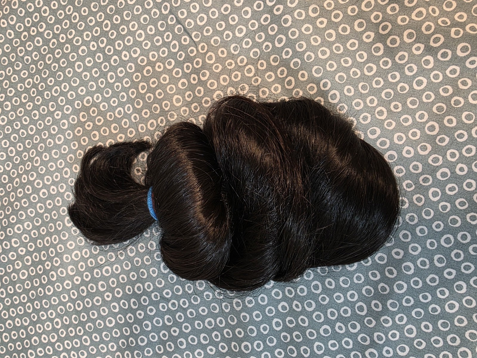 Black Soft Human Hair 42 inches 164.4g 1pc