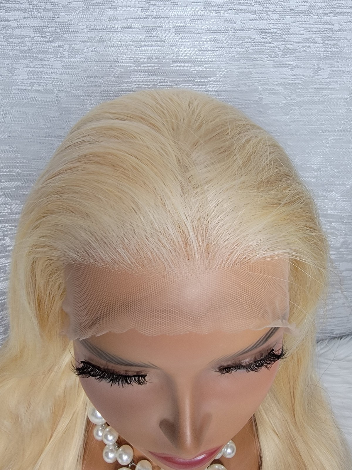 30inch Silky Straight ARABELLA 613 ( Blonde). Invisible Knots. 100% Human Hair.