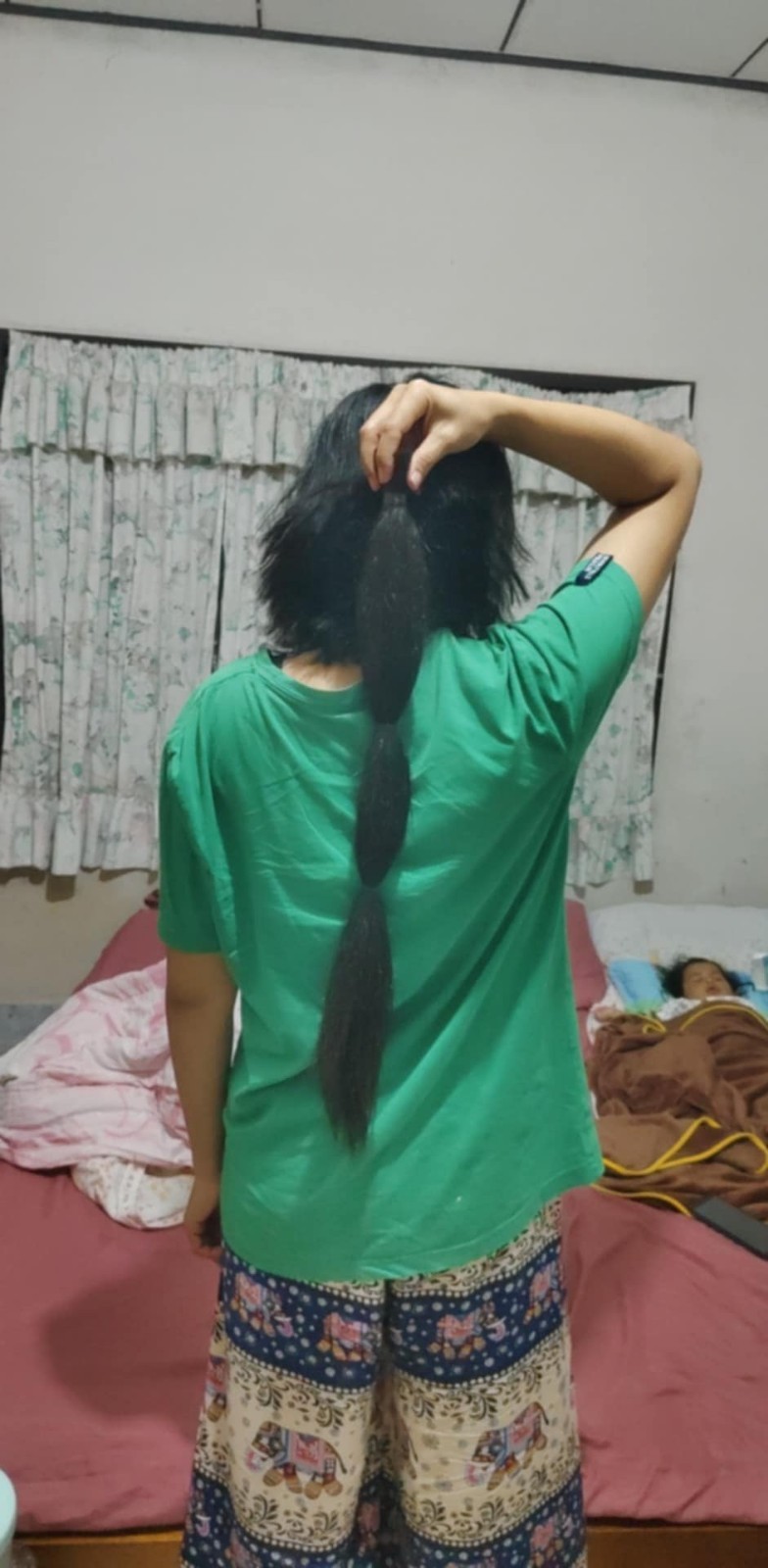 25″ Natural Human hair Ponytail fresh cut 130g A111