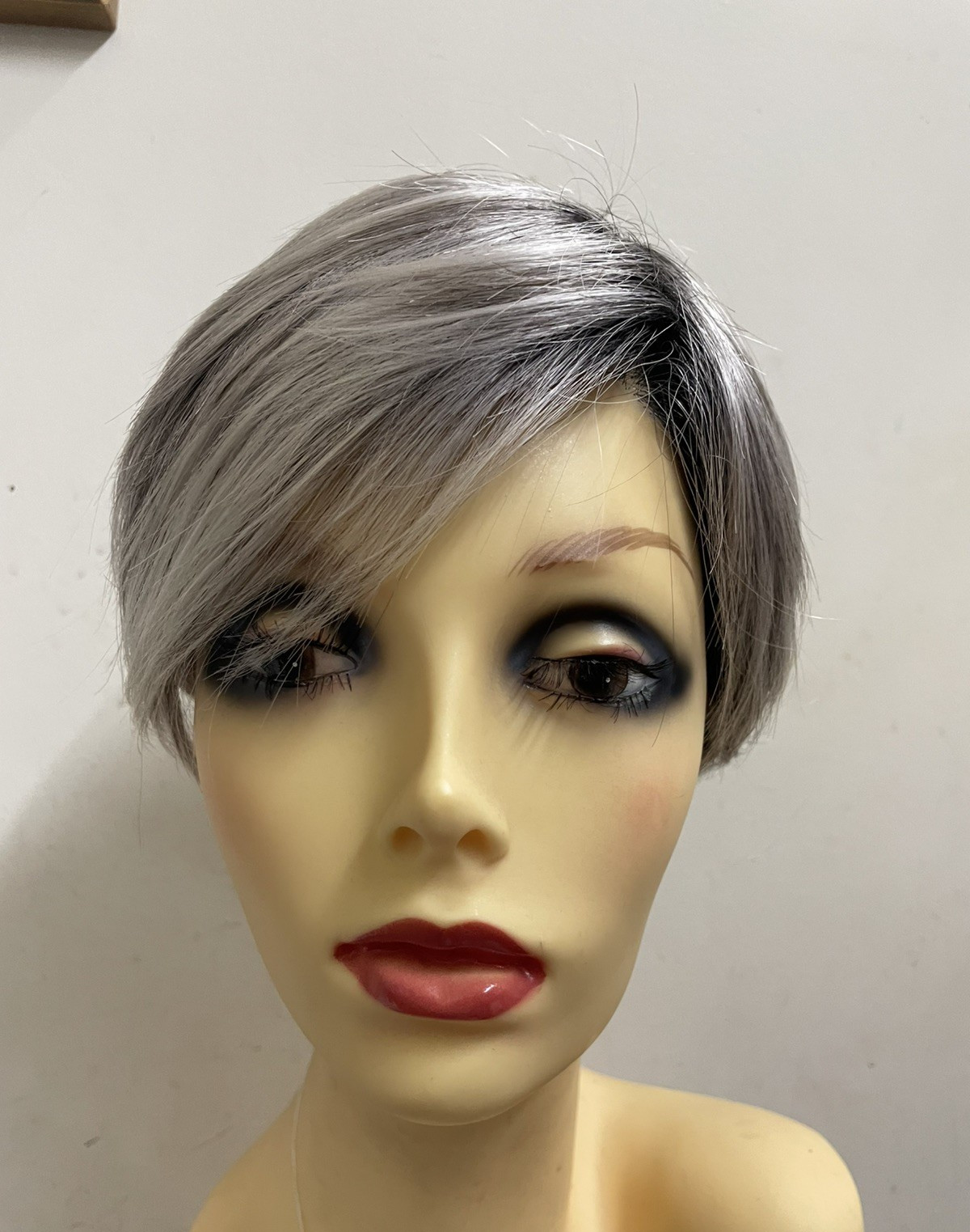 PETITE EASTON WIG Estetica -CHROME RT1B-MONOFILAMENT TOP-LACE FRONT