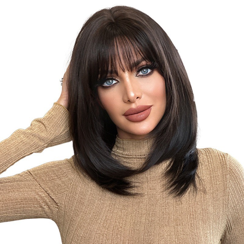 Wig woman black tea-colored shoulder-length straight hair layered wig full head