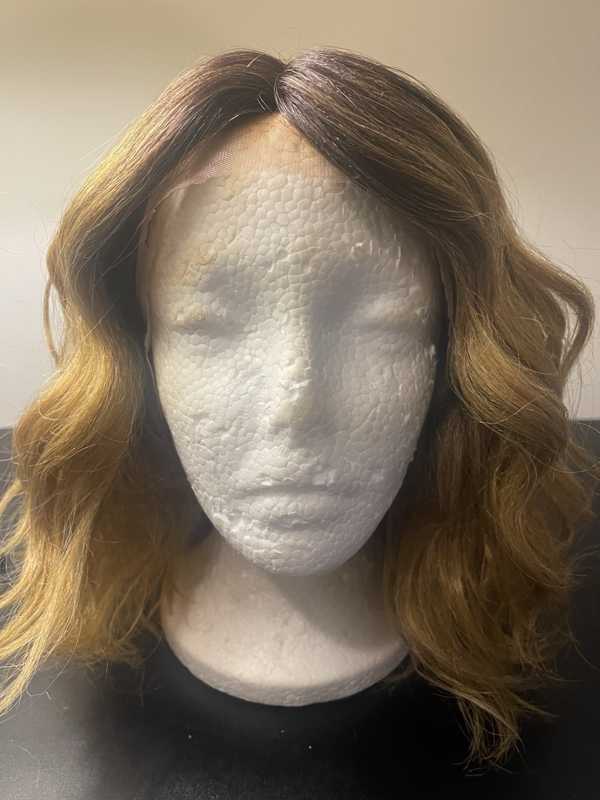 Newborn Free Lace Front Wig: DYX4/Gold | Natural looking LaceFront, Ready 2 Wear