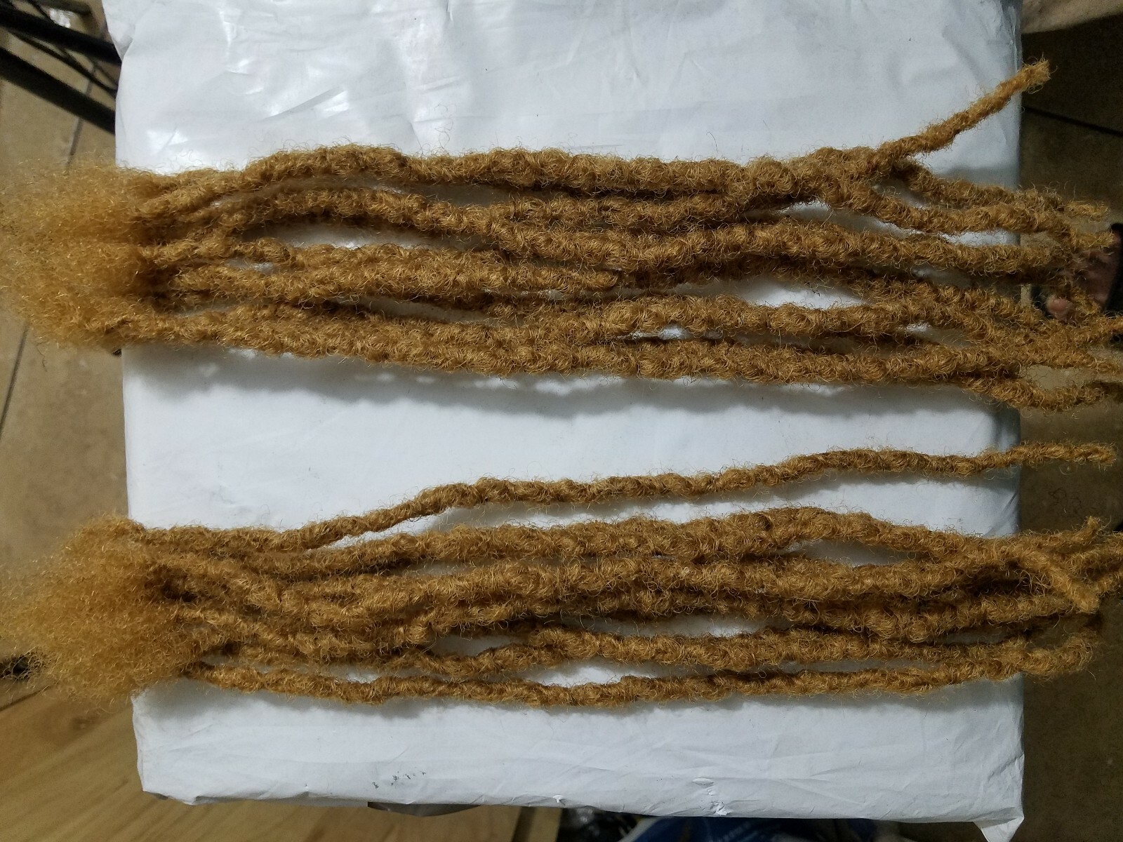 30 handmade dread 100% human hair 16” color 27 blonde 1 cm thick