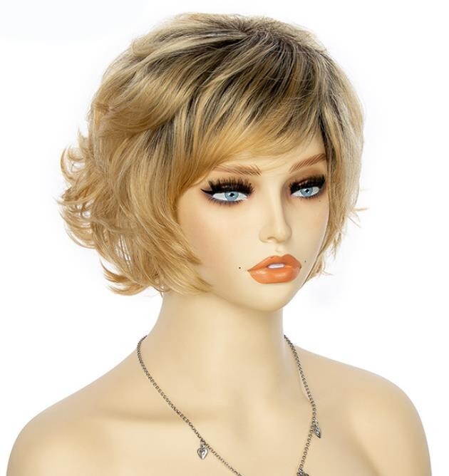 Short Women Wig Layered Wavy Blonde Ombre‌ Synthetic Hair Capless Wigs 8 Inches
