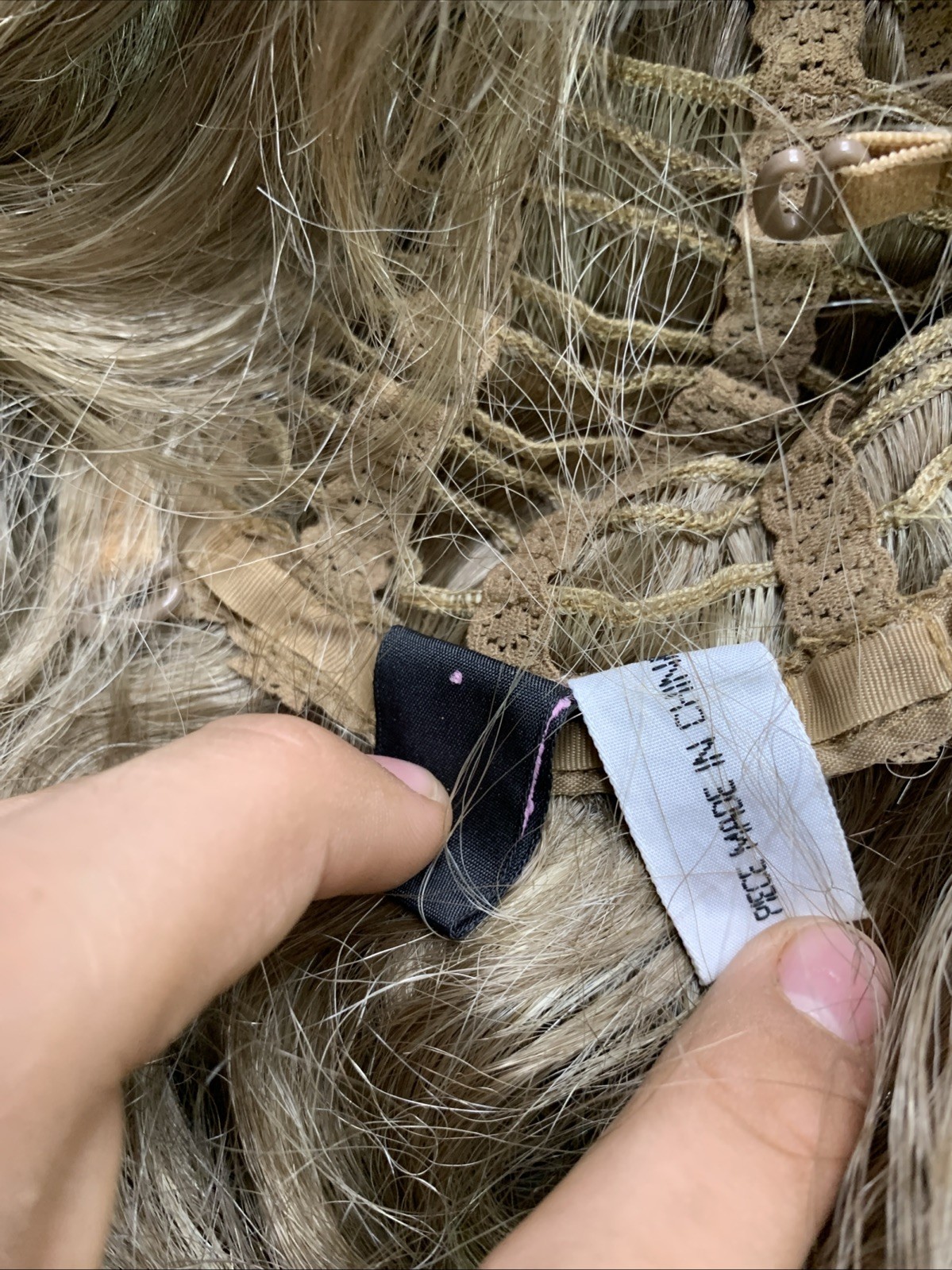 Mona Lisa Wig Modacrylic Long Dirty Blonde Hair