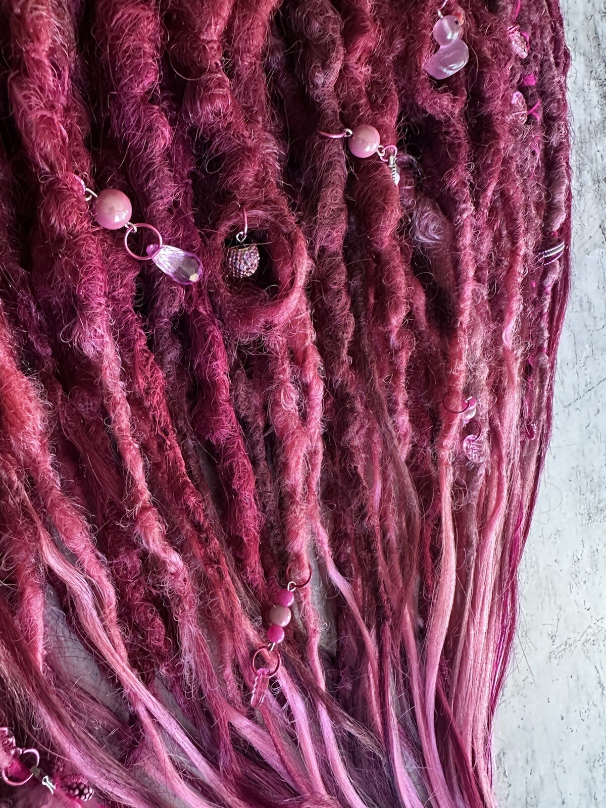 Dreadlocks DE 55 pieces – 110 ends + free elastic band decoration