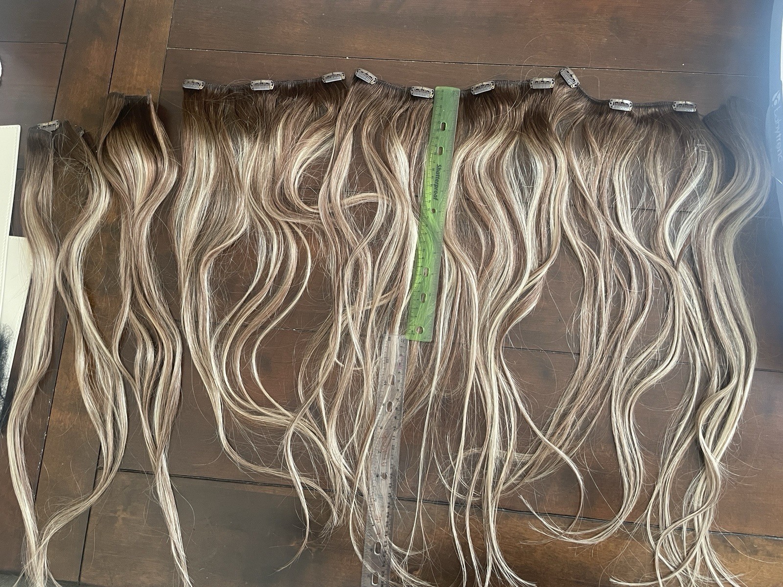 Full Shine Clip-In Human Hair Extensions Seamless Balayage 22in 130g 6pcs
