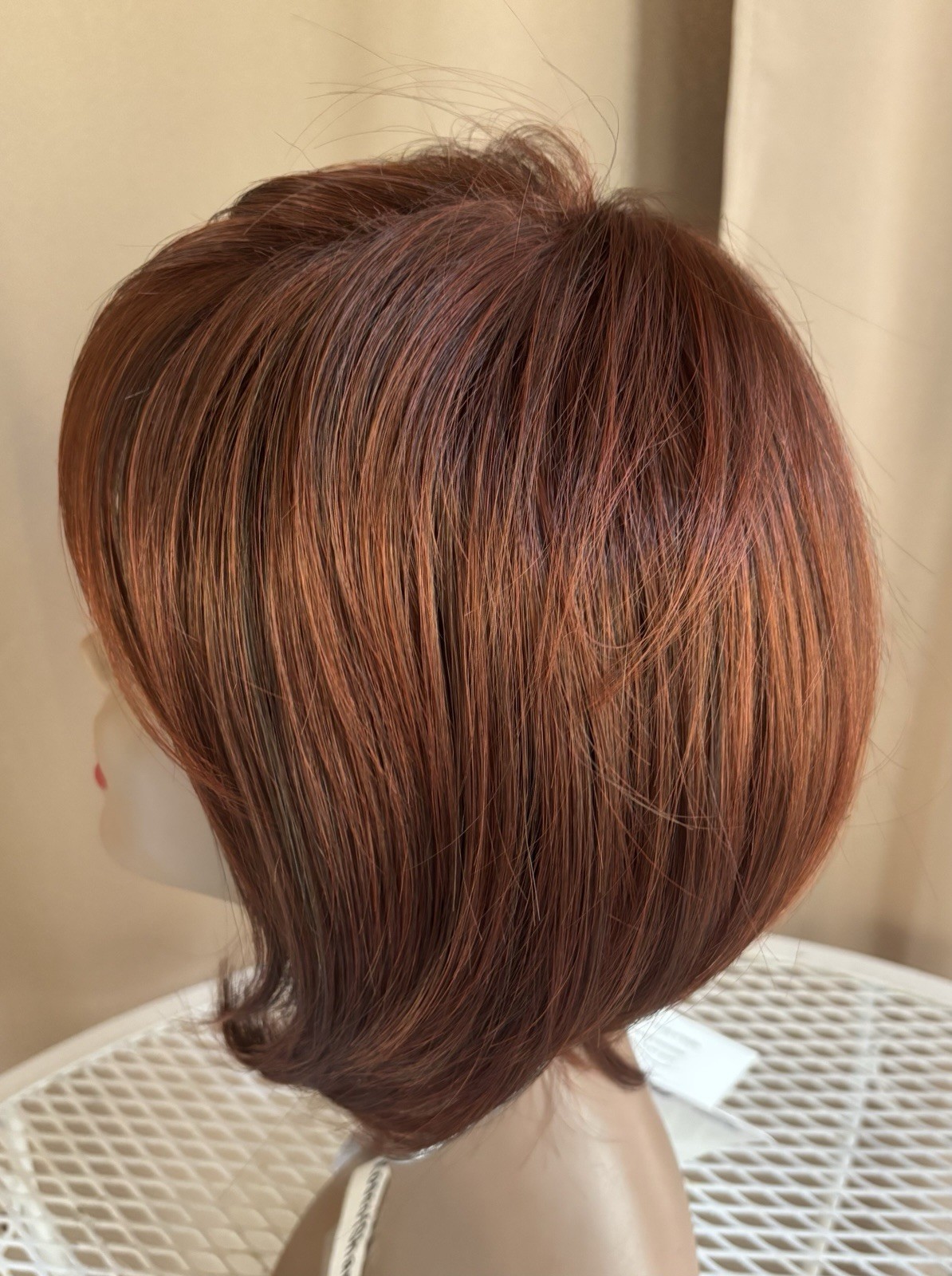 NEW GABOR Chic Choice Wig SZ AVG COLOR Sangria Inverted Bob FREE SHIPPING! Z-15