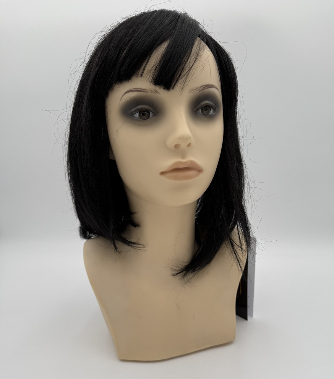 Donna Vinci Whisperlite Synthetic Hair Wig Kaya Model