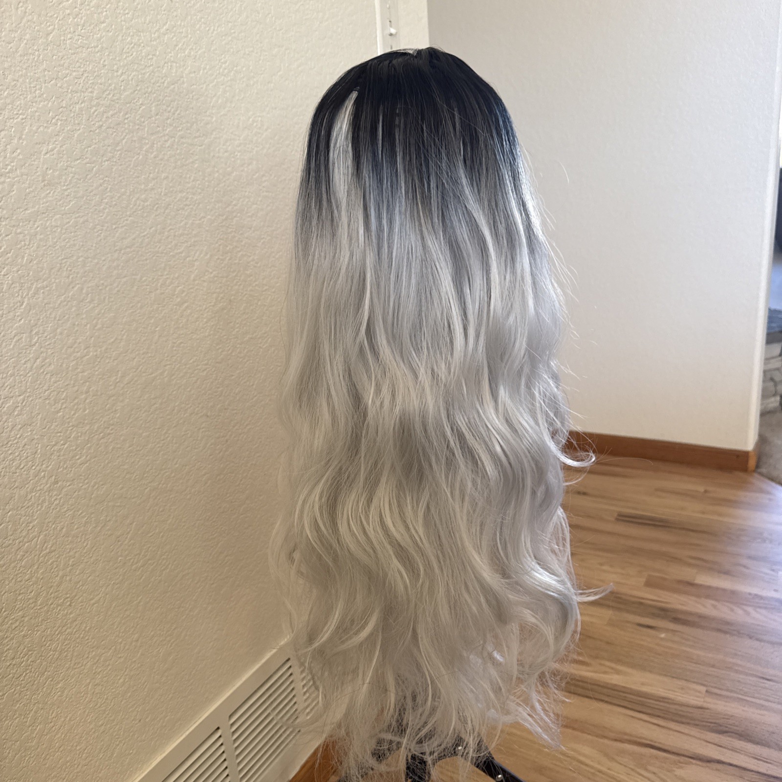 Topo Wig Lace Wavy Black Roots Silver Lace Cap Wig Standard 30” 360