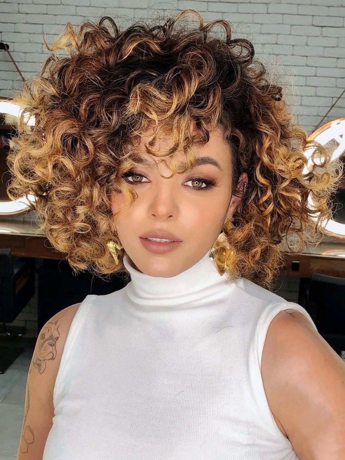 Short Curly Crochet Hair 8 Inch – 6 Packs Ombre Brown Blonde Ocean Wave Braids