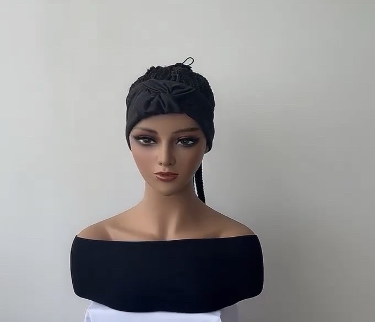 Black Braided Synthetic Headband Wig for Women One Size 21-30 in No Part