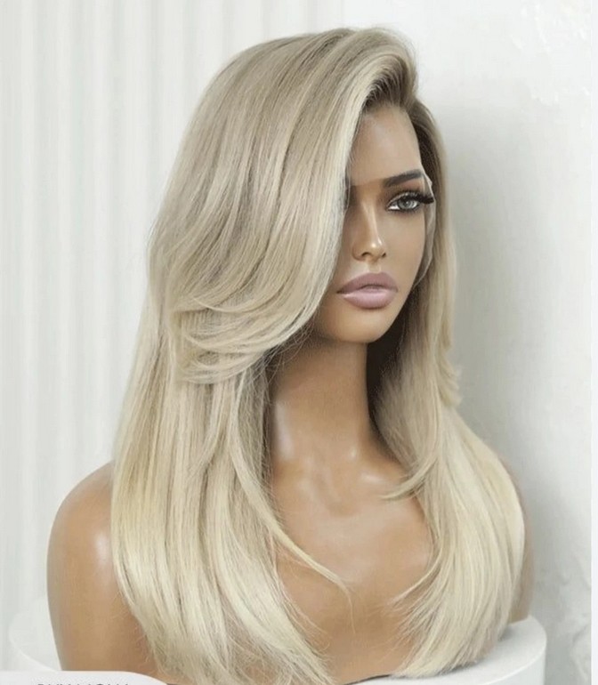 18Inch Blonde Straight Human Hair 13×4 Lace Front Wigs for Party