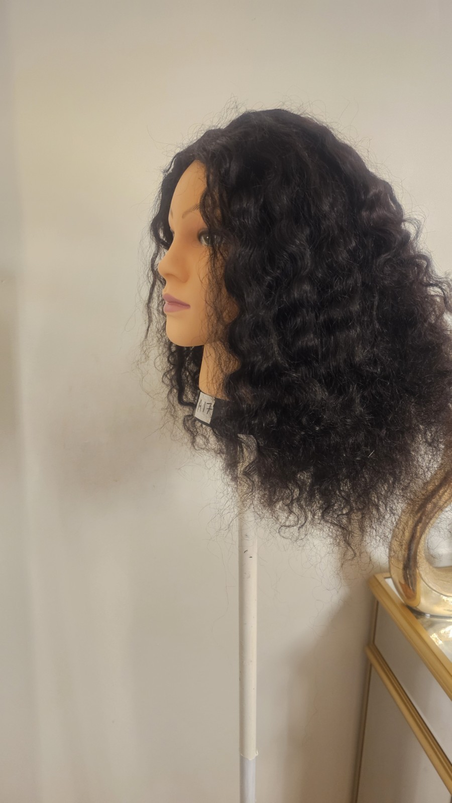 High-Quality Regular Top 18 To 20 ” Black Wavy 150% Virgin Human Hair Lace Wig