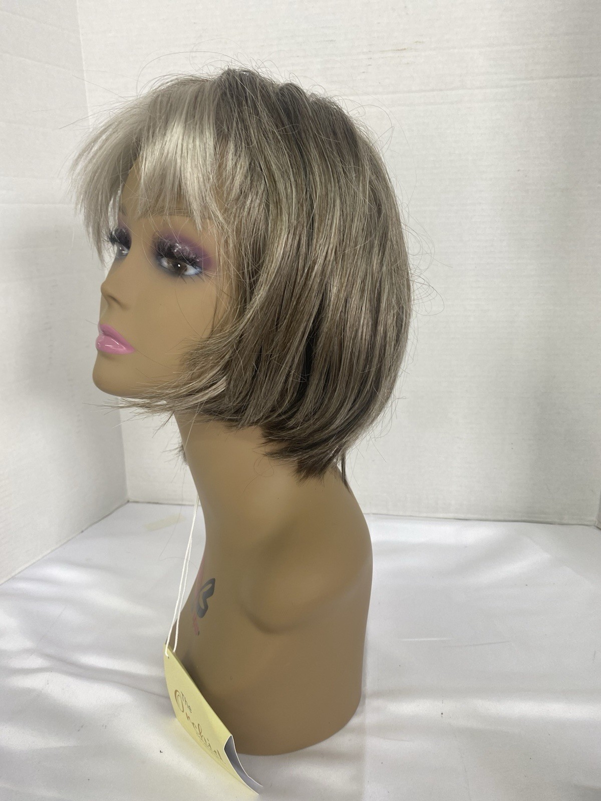 Rene Of Paris Wig Scorpio Sandy Silver 5020 Orchid Collection Wig Hair