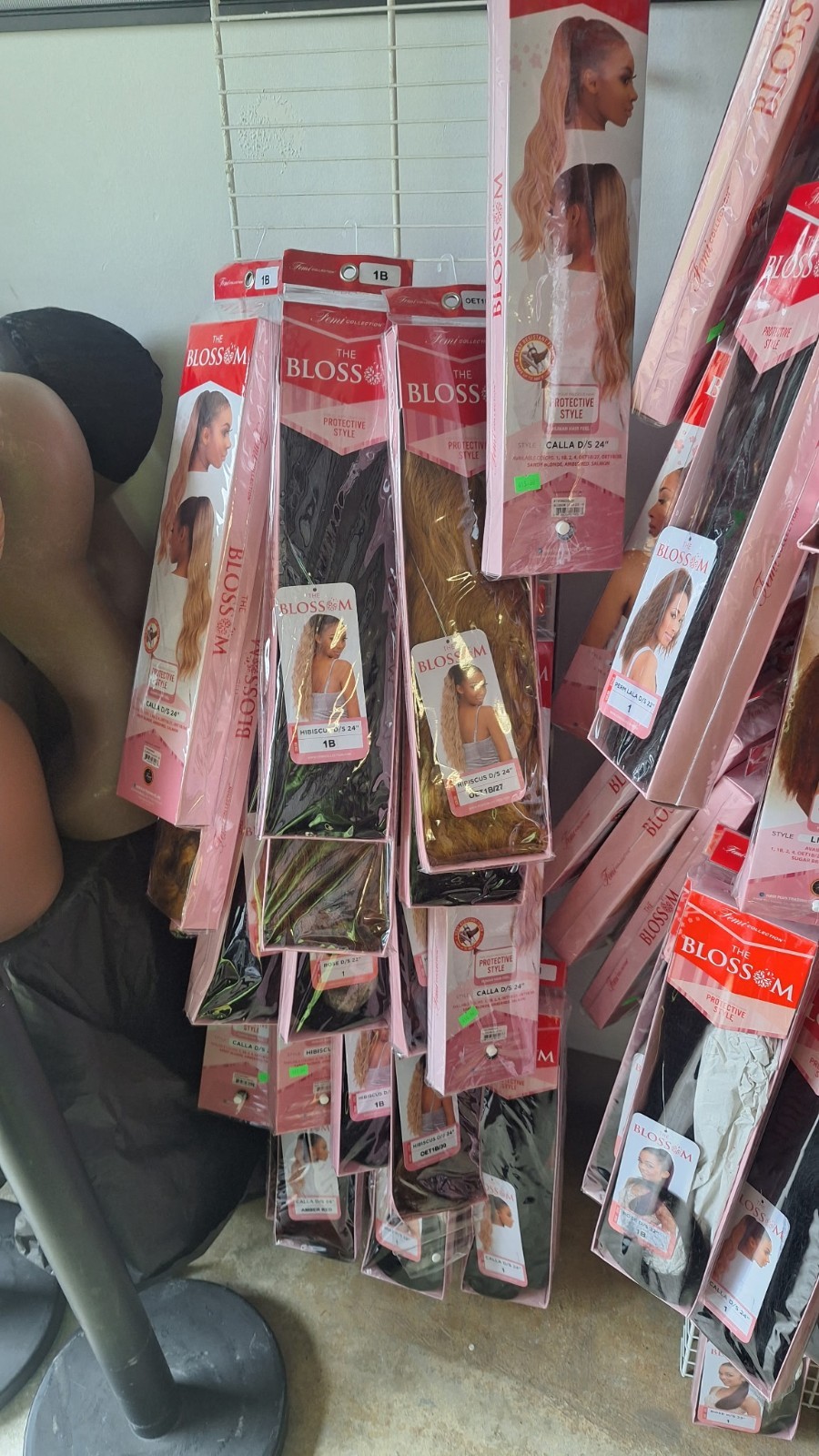 100% Human Hair for Ponytails. Straight, Curly Or Wet and Wavy. (Blossom Brand)