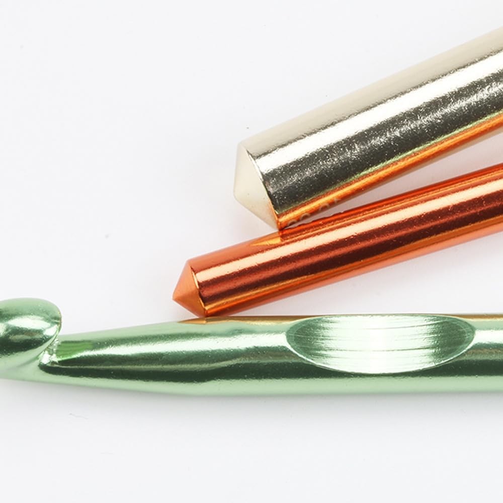 Large Crochet Hooks,15mm 6.5 mm, 7 8 9 10 12 15 Red