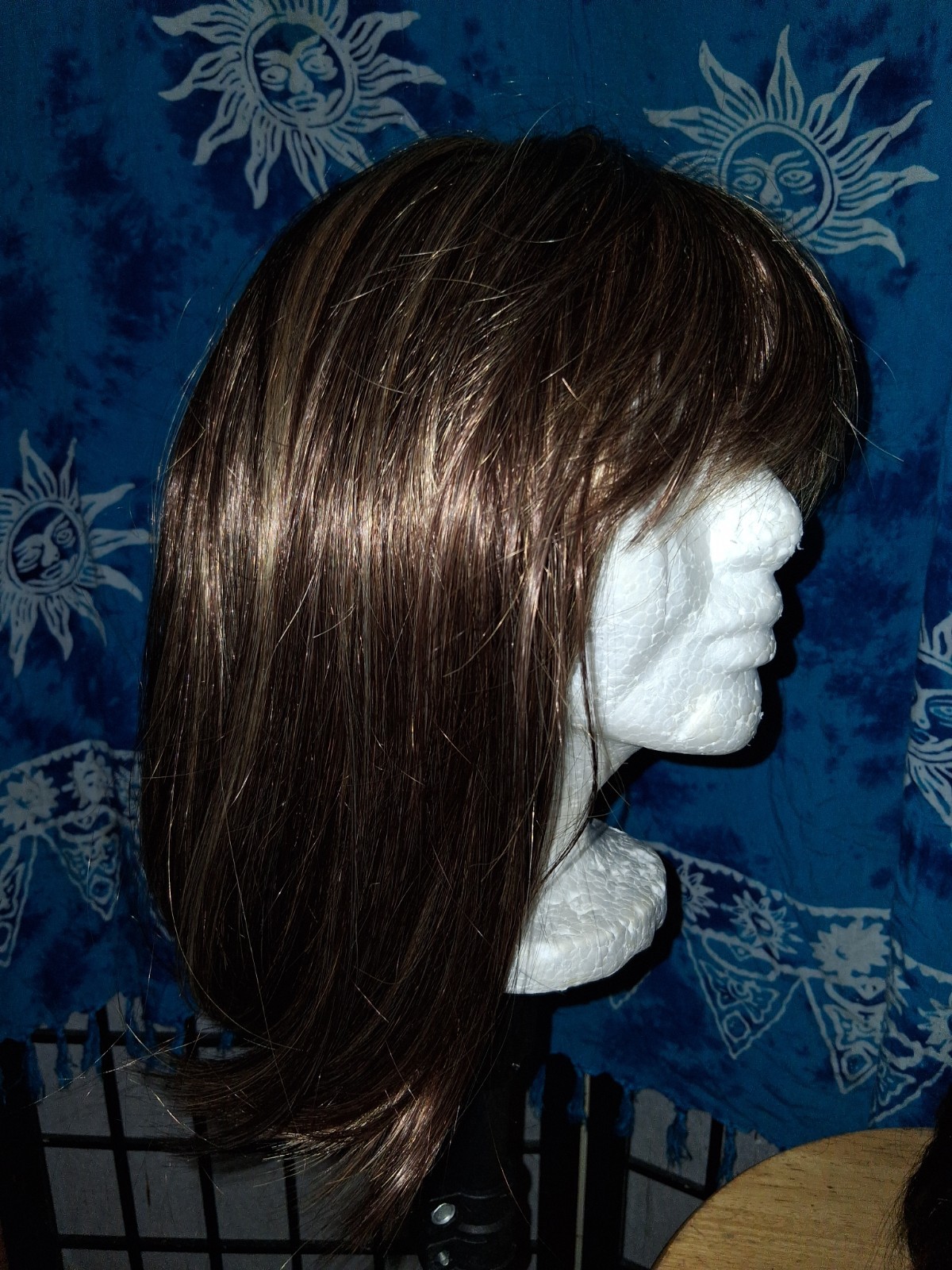 Synthetic Medium Length Light Brown w/Highlights Straight Wig Size Average