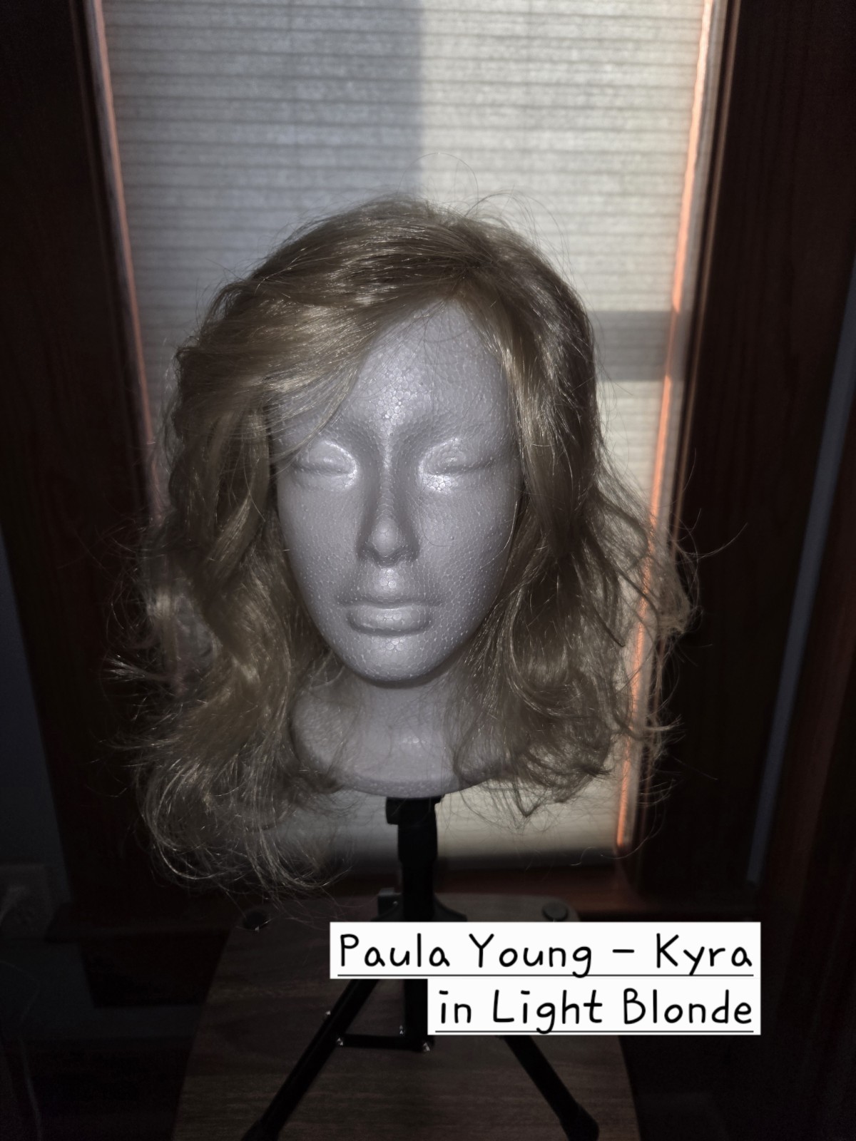 Paula Young Kyra Synthetic Wavy Classic Cap Free-Part Wig – Light Blonde 3917