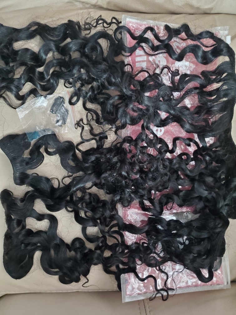 clip in hair extensions human hair 1 B wavy 7 pieces with free hair accessory