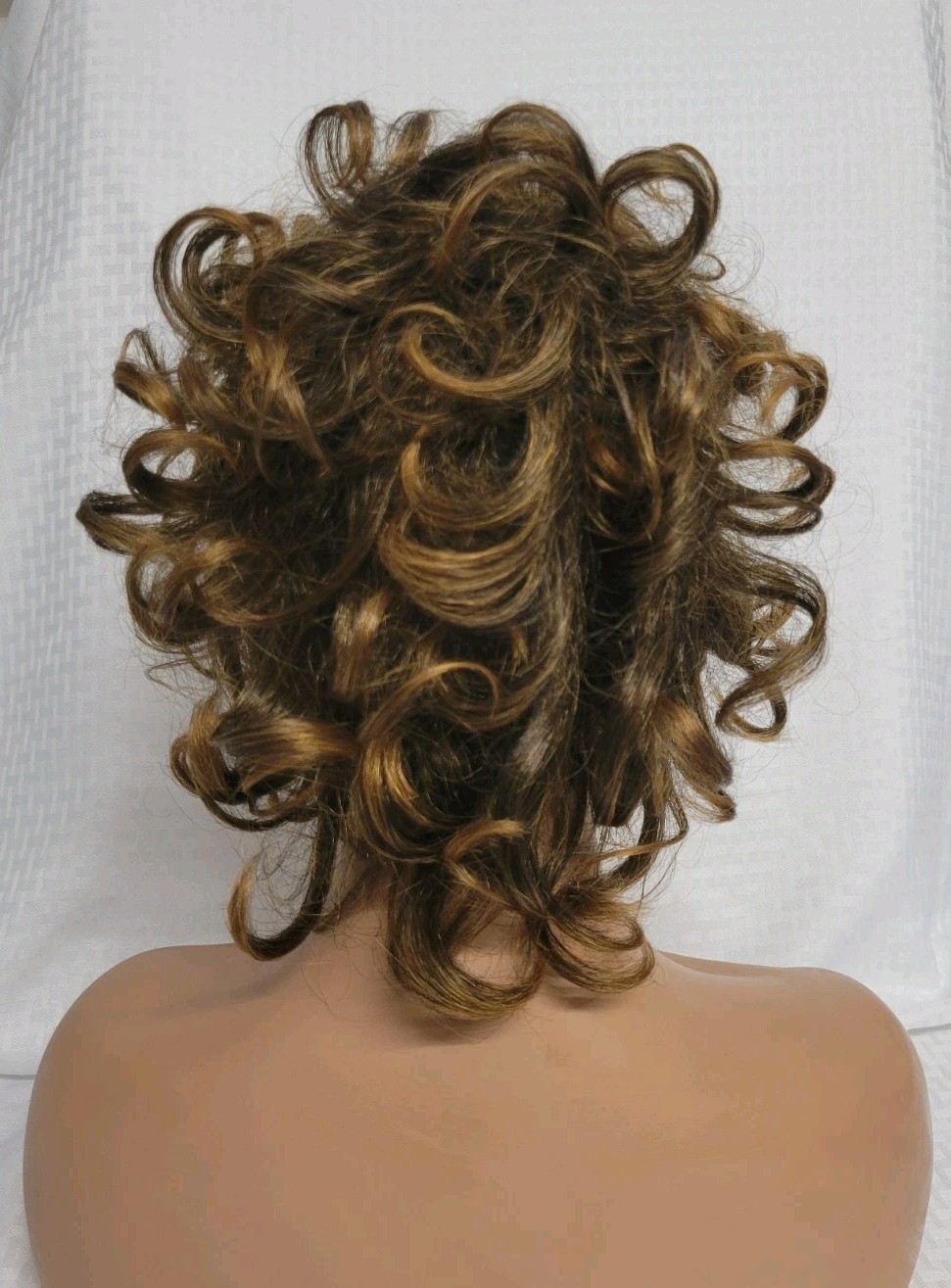 💕Big Curly Wavy Layered Short Wig Mixed Blonde Retro Party Daily 1990s WESTBAY