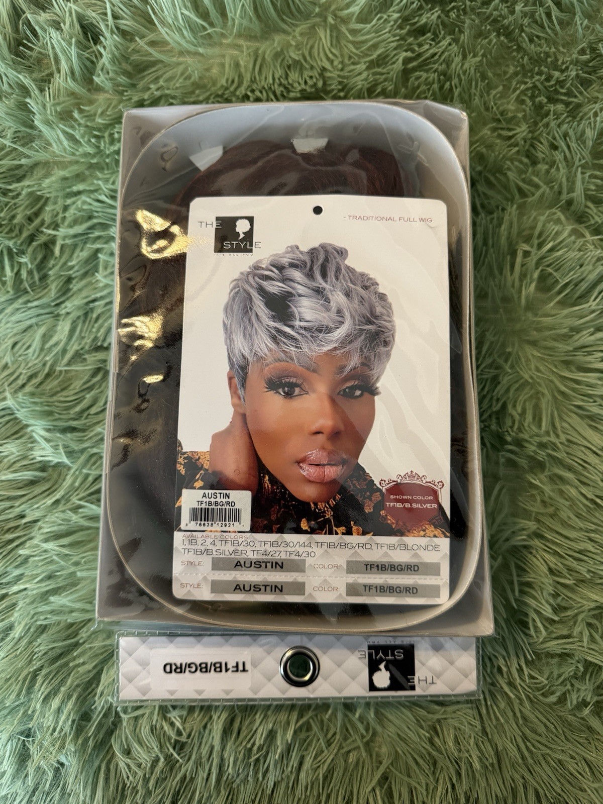 The Style AUSTIN Color TF1B/BG/RD Synthetic Short Cut Wig