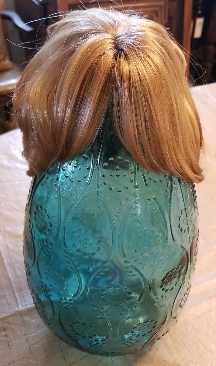 BOBBI BOSS WIG MIDWAY NON FLAMMABLE JAPANESE ORIGIN INDONESIA SASSIE BLONDE WIG
