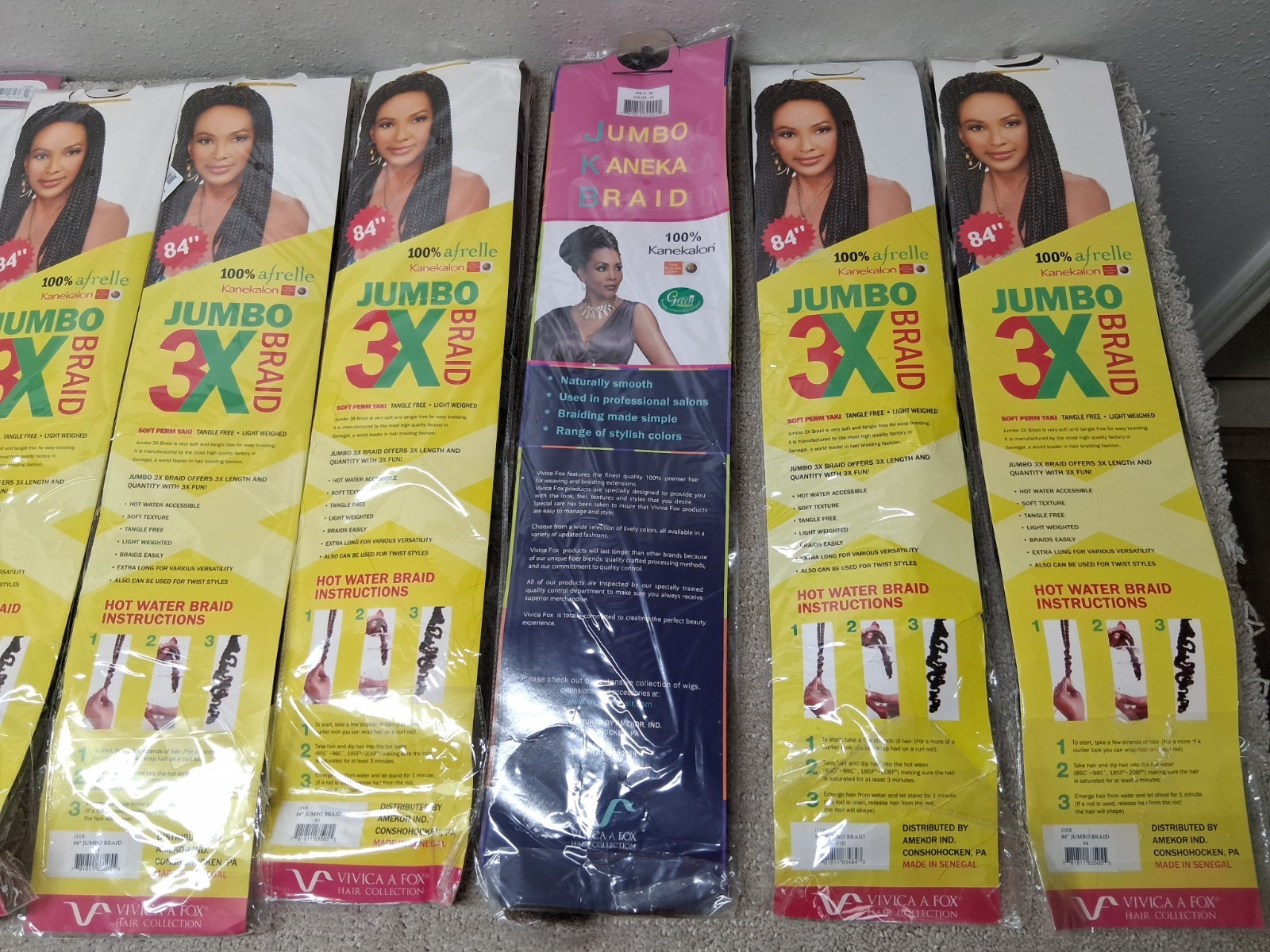 Vivica A Fox Mixed HAIR EXTENSION LOT Of 31 Kanekalon 84″