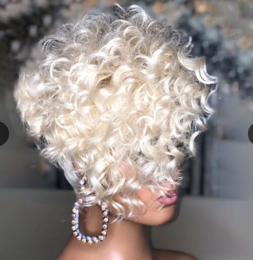 Fashion Short Blonde Wigs Curly Hair Pixie Cut Wigs for Women Synthetic Wigs