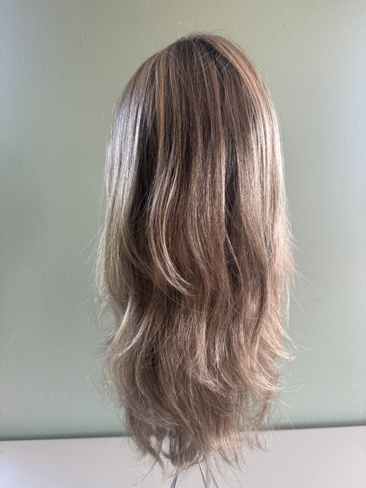 Raquel Welch Miles of Style Lace Front Monopart Wig in SS12/20 Shaded Toast