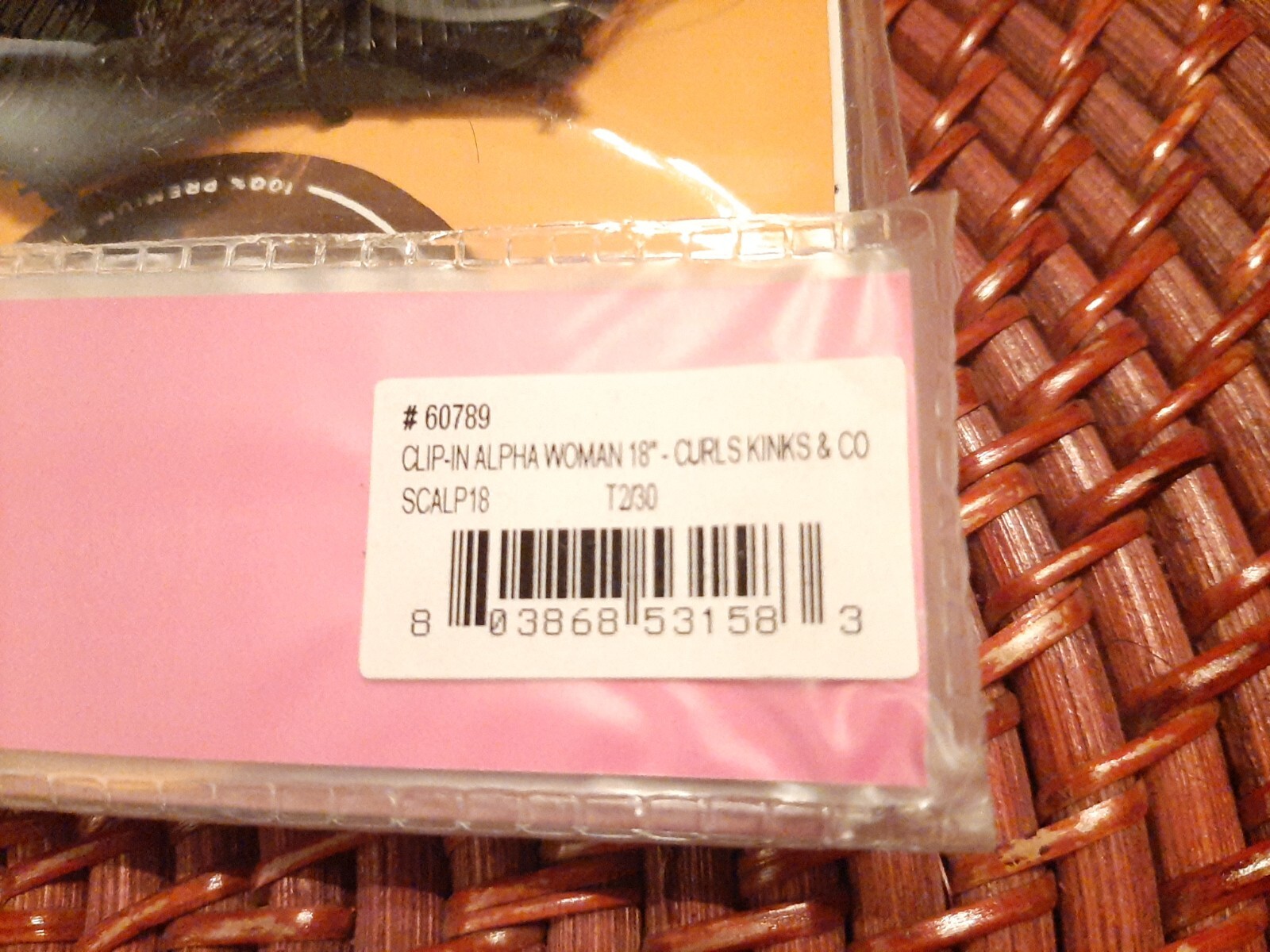 Sensationnel Curls kinksandco clip in alpha woman 18 inch 9 piece T2/30 New