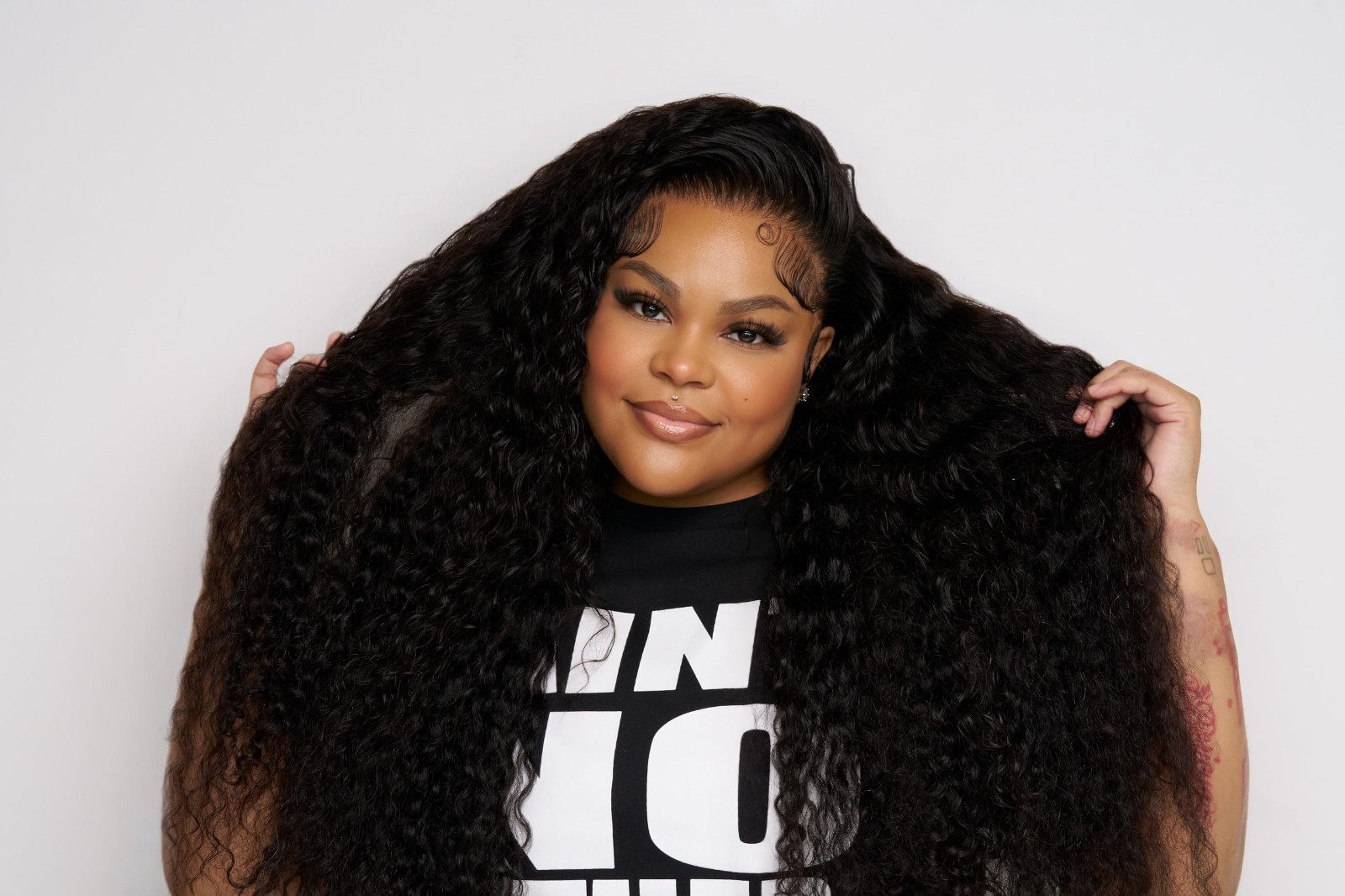 Waterproof Lace Wig Glue – Strong Hold, Quick Drying, Sweat & Water Resistant, 6