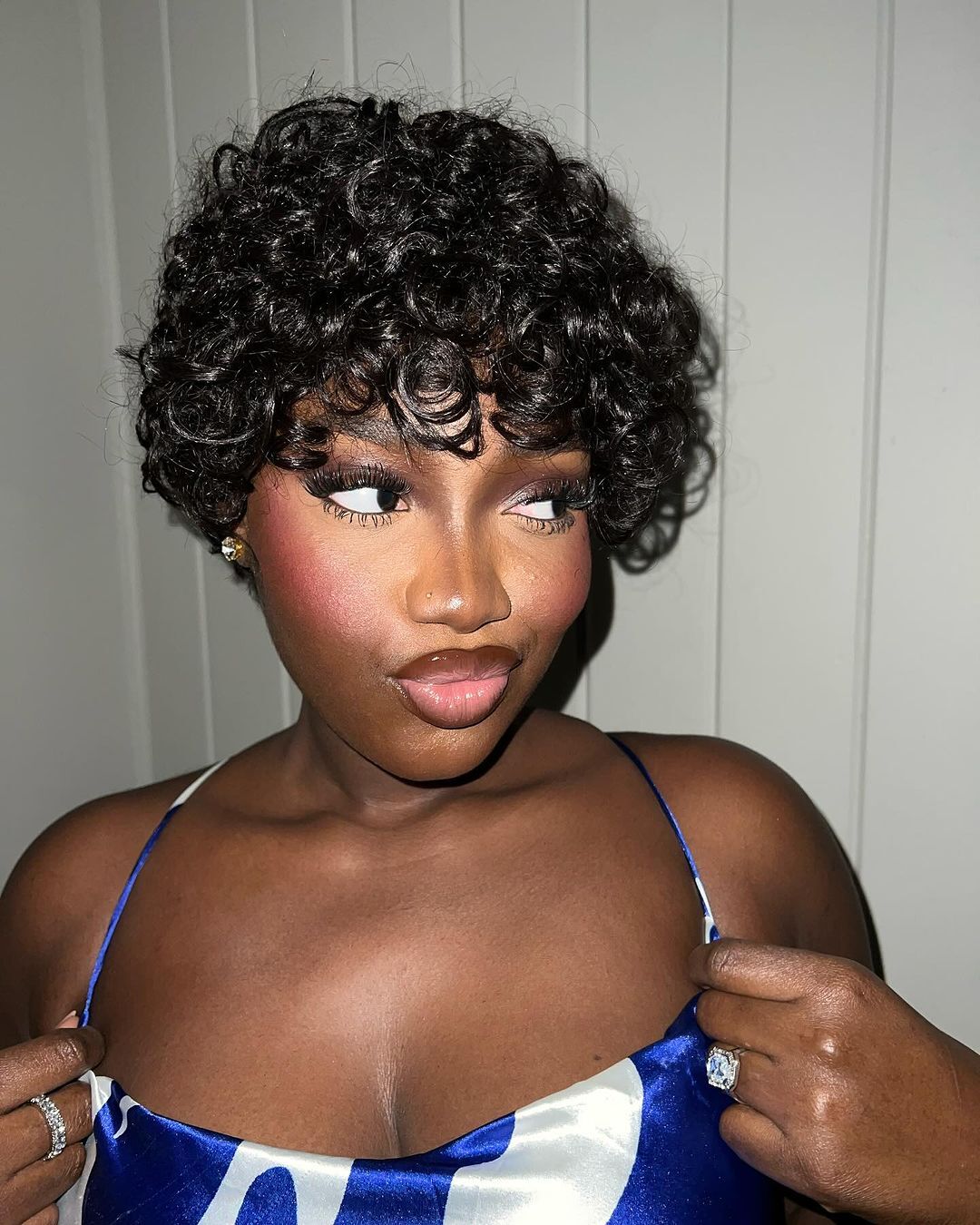 LUXLUXE Jada Curly Pixie 9.5 in Long Full Wig Full Cap Wig,BFH-0004